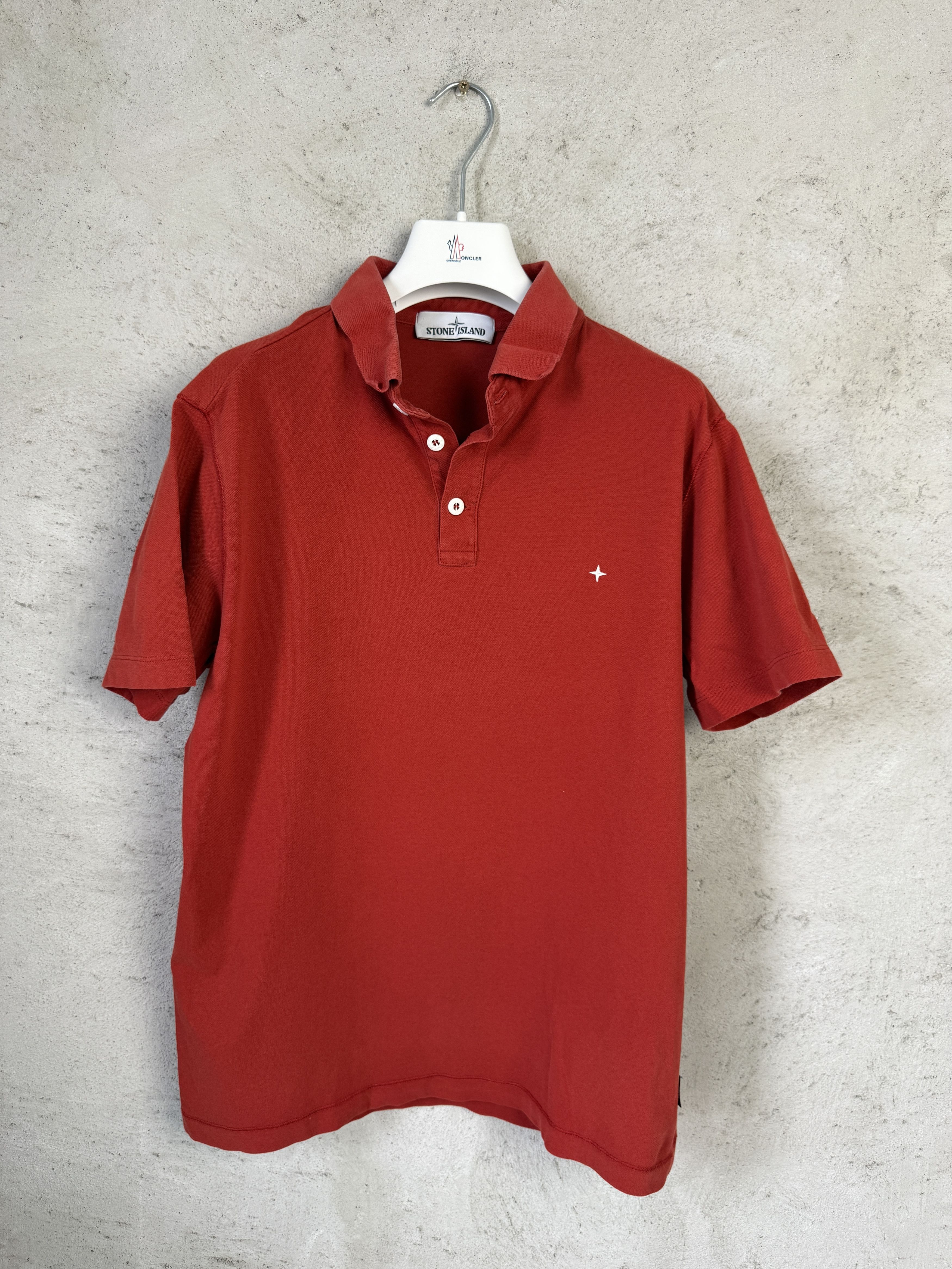 Stone Island Stone Island small logo polo t-shirt tee casual Size US XL / EU 56 / 4 - 1 Thumbnail