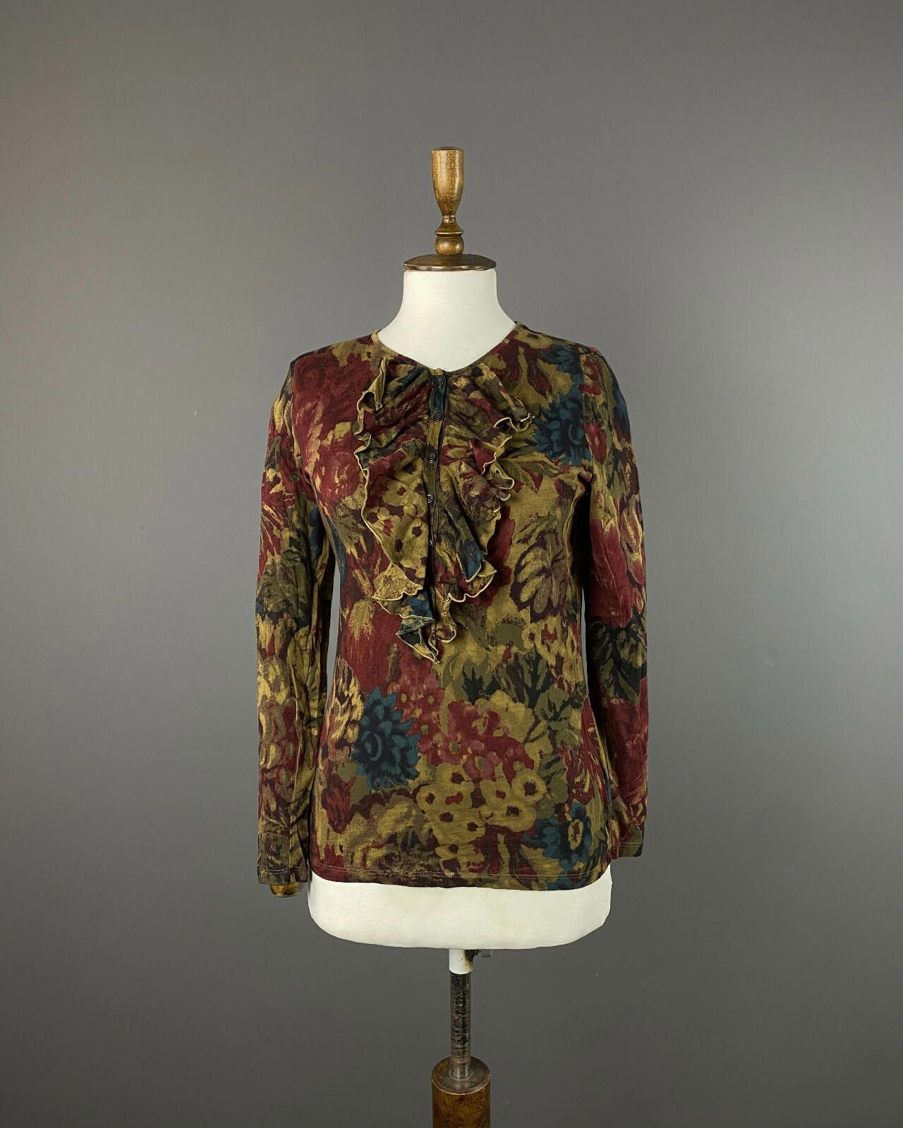 Lauren Ralph Lauren Lauren Ralph Lauren Multicolor Floral Button Sweater Size M Size M / US 6-8 / IT 42-44 - 1 Thumbnail
