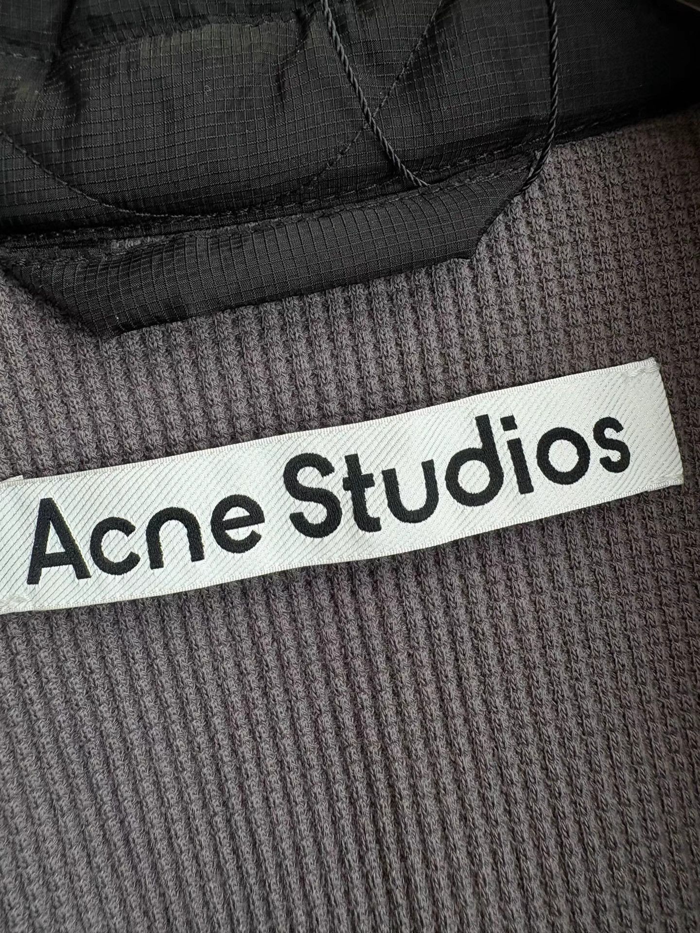 Acne Studios ACNE STUDIOS New Logo Back Print Black Padded Coat Size US S / EU 44-46 / 1 - 4 Thumbnail