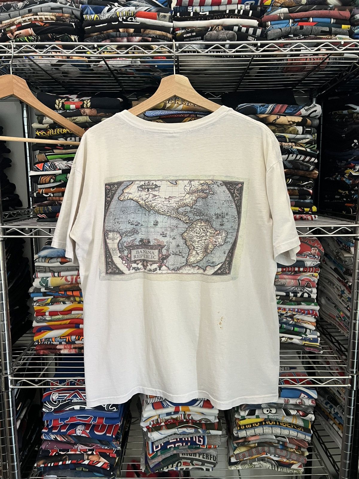 Banana Republic 90s Banana Republic Map Pocket Tee Size US L / EU 52-54 / 3 - 1 Thumbnail