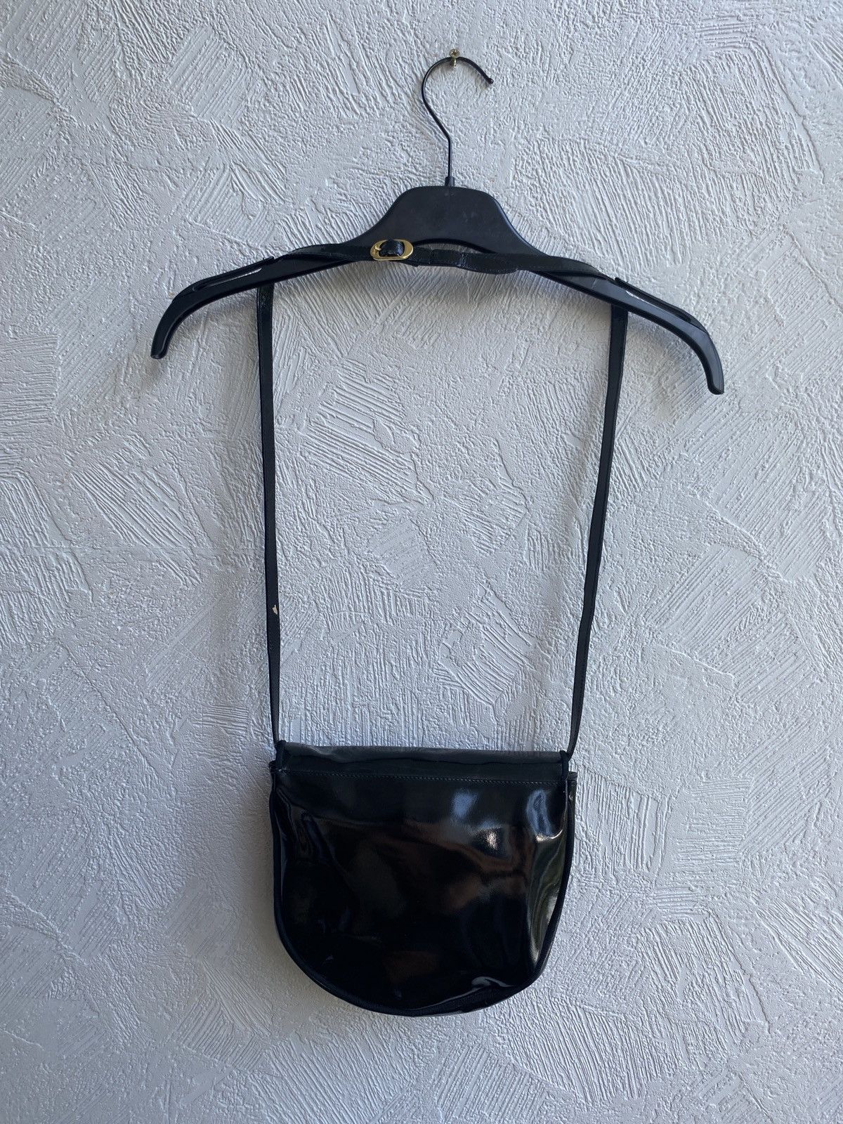 Salvatore Ferragamo Salvatore Ferragamo Black Patent Leather Shoulder Bag Size ONE SIZE - 10 Thumbnail