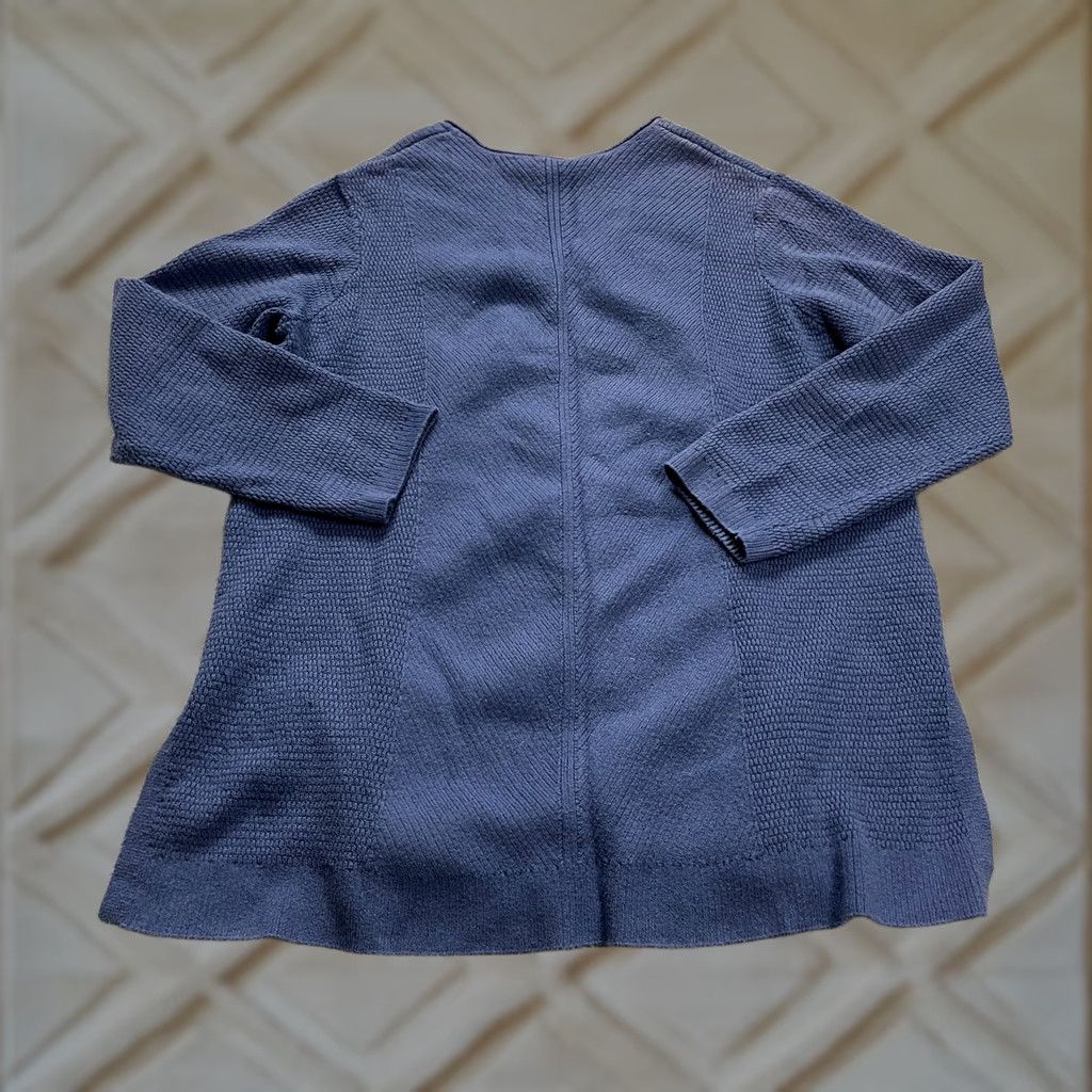 J. Jill J.Jill Pullover Sweater Womens M Blue V-neck Relaxed Soft Stretch Casual Size M / US 6-8 / IT 42-44 - 1 Thumbnail