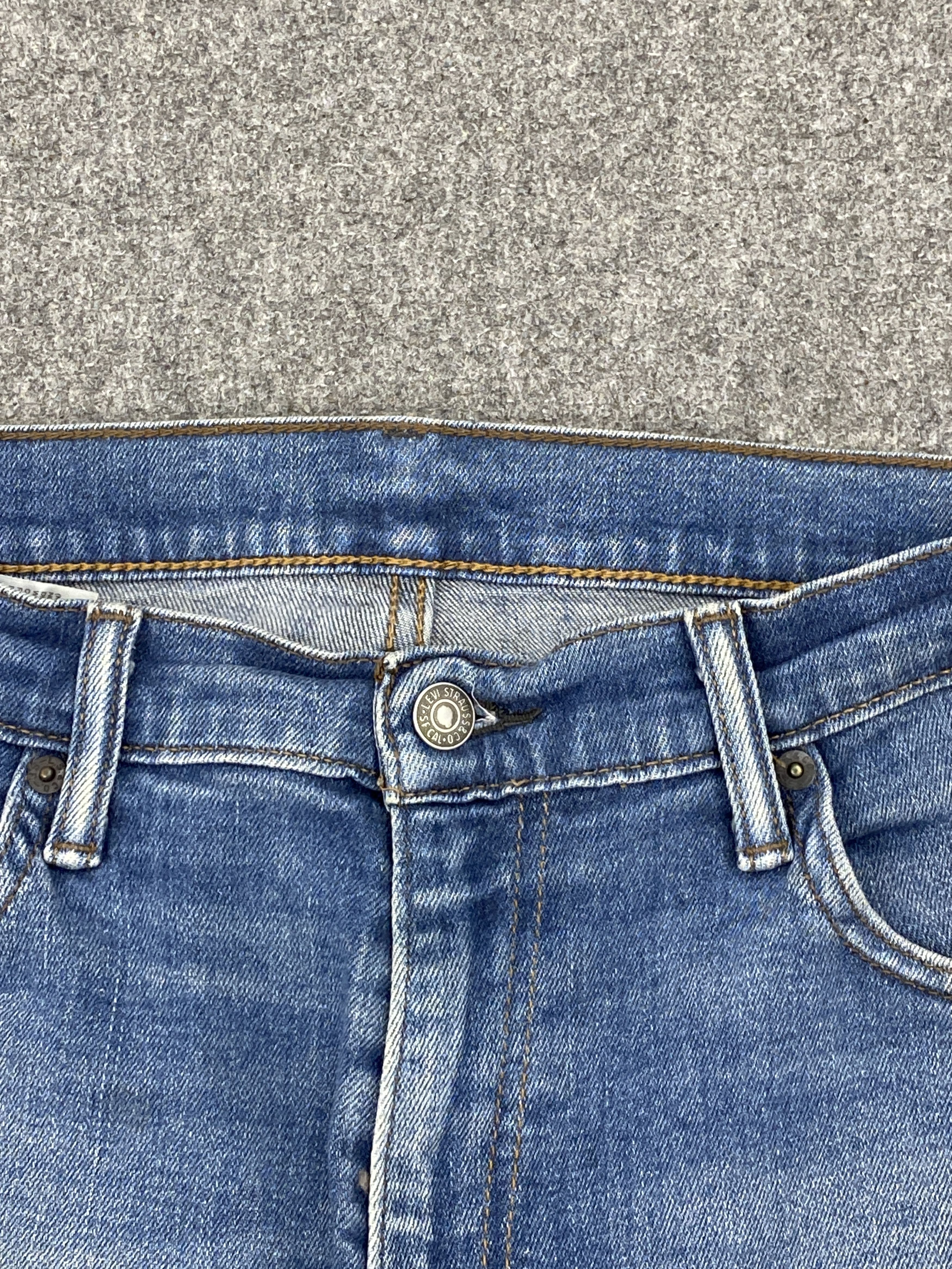 Levi's Vintage Levis 541 Faded Blue Jeans DP2340 Size US 36 / EU 52 - 10 Thumbnail