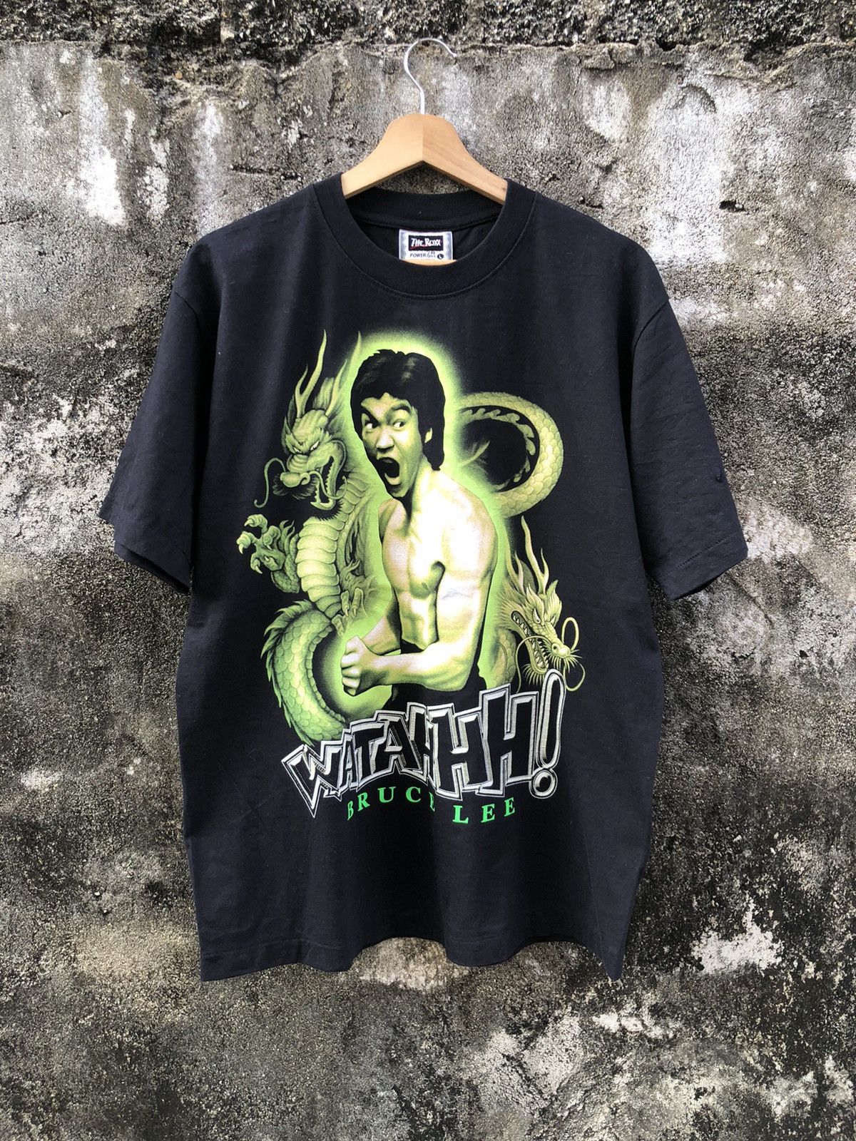 Vintage Vintage Bruce Lee "The Dragon" Movie Tshirt Size US L / EU 52-54 / 3 - 1 Thumbnail
