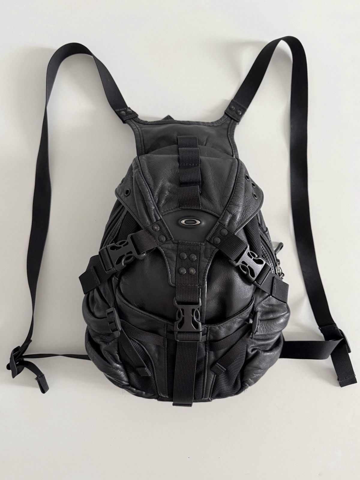 Oakley × Vintage Oakley Icon Mini Backpack Black Cyberpunk Iconic