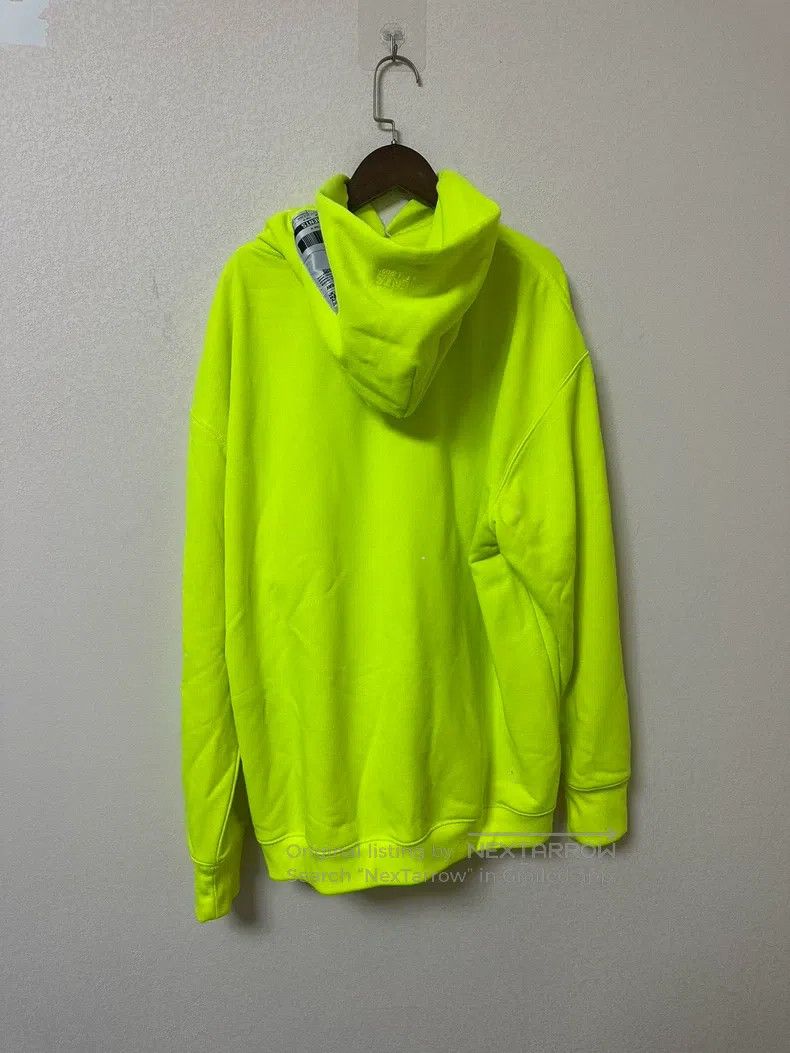 Vetements Vetements Neon Yellow Tag Hooded Sweatshirt Size US M / EU 48-50 / 2 - 2 Thumbnail