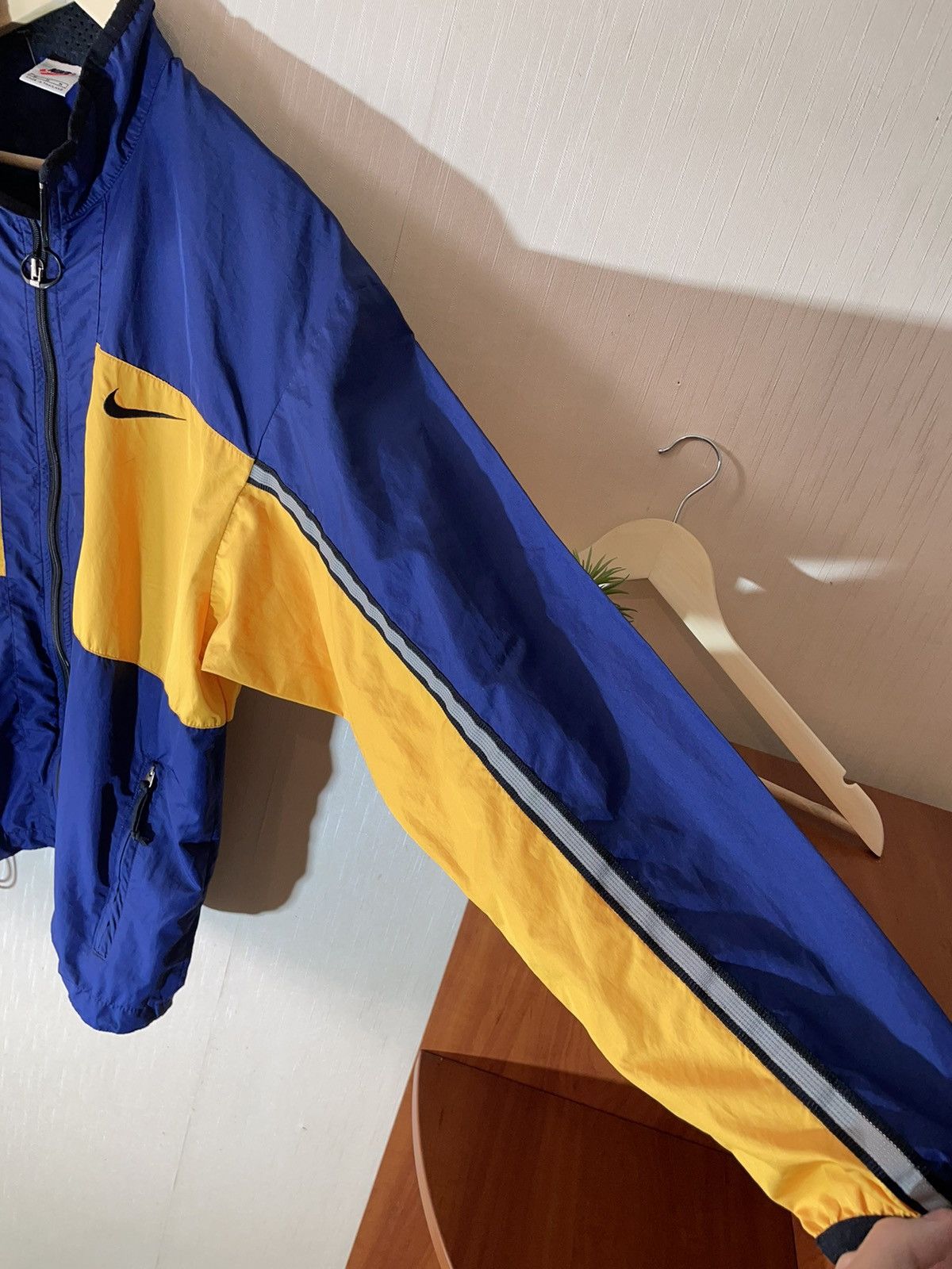Nike × Vintage Nike vintage y2k light jacket 90s Size US M / EU 48-50 / 2 - 8 Thumbnail