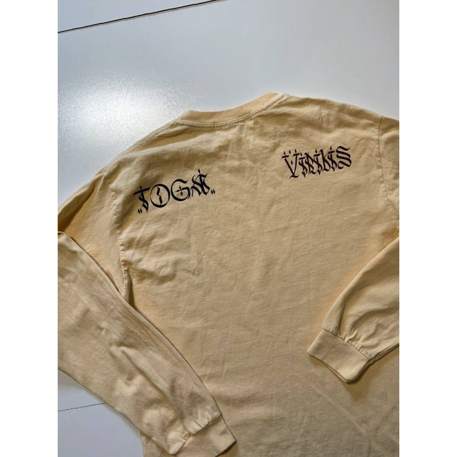TOGA VIRILIS VINTAGE Toga Virilis Archives Hieroglyphics Japan Graphic L/S Crewneck T-Shirt Sz. 44 Mens Yellow 90s Modern? Size US XXL / EU 58 / 5 - 4 Thumbnail