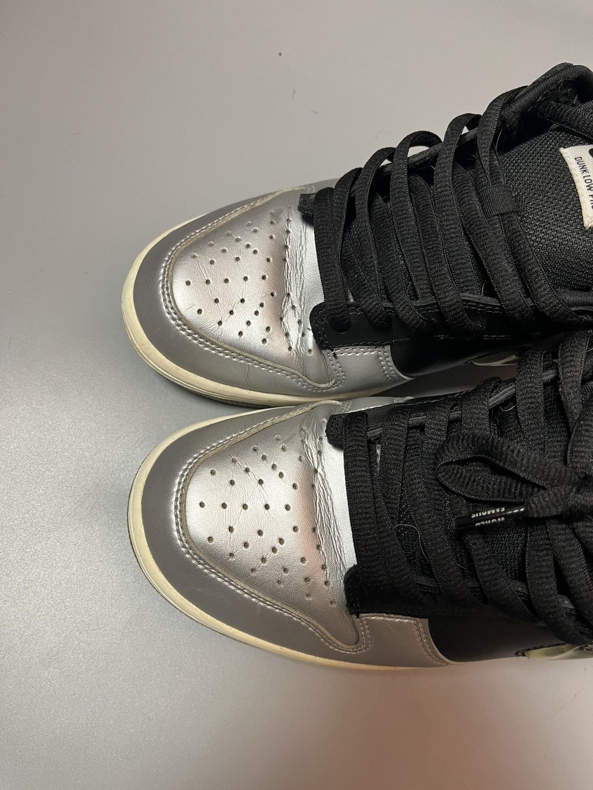 Nike × Supreme Supreme x Nike Sb dunk low pro “jewel swoosh silver” 2019 Size US 7 / EU 40 - 3 Thumbnail