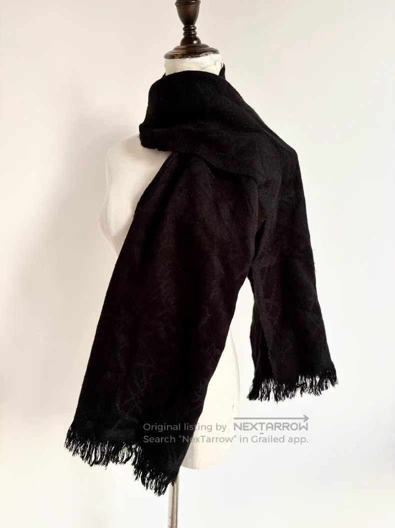 Vivienne Westwood Vivienne Westwood Vintage Black Saturn Scarf with Big Eart Size ONE SIZE - 2 Thumbnail