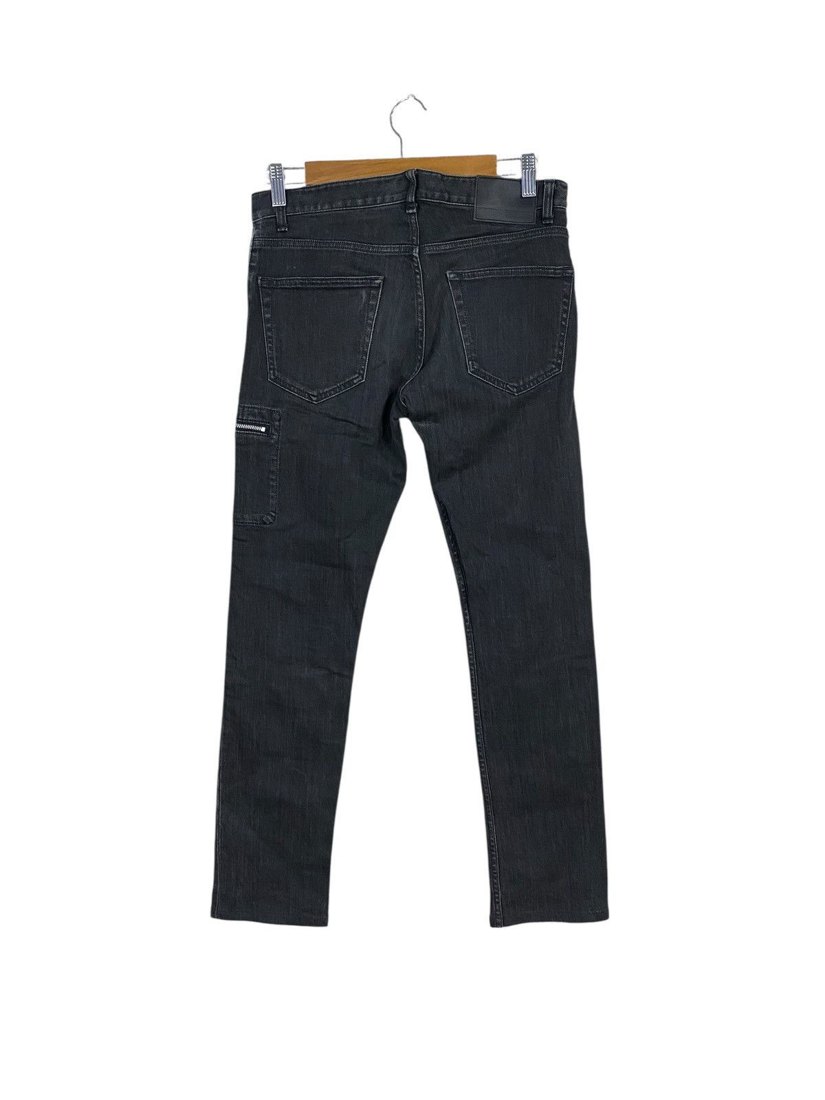 Undercover × Uniqlo Uniqlo x undercover black strech denim Size US 30 / EU 46 - 4 Thumbnail