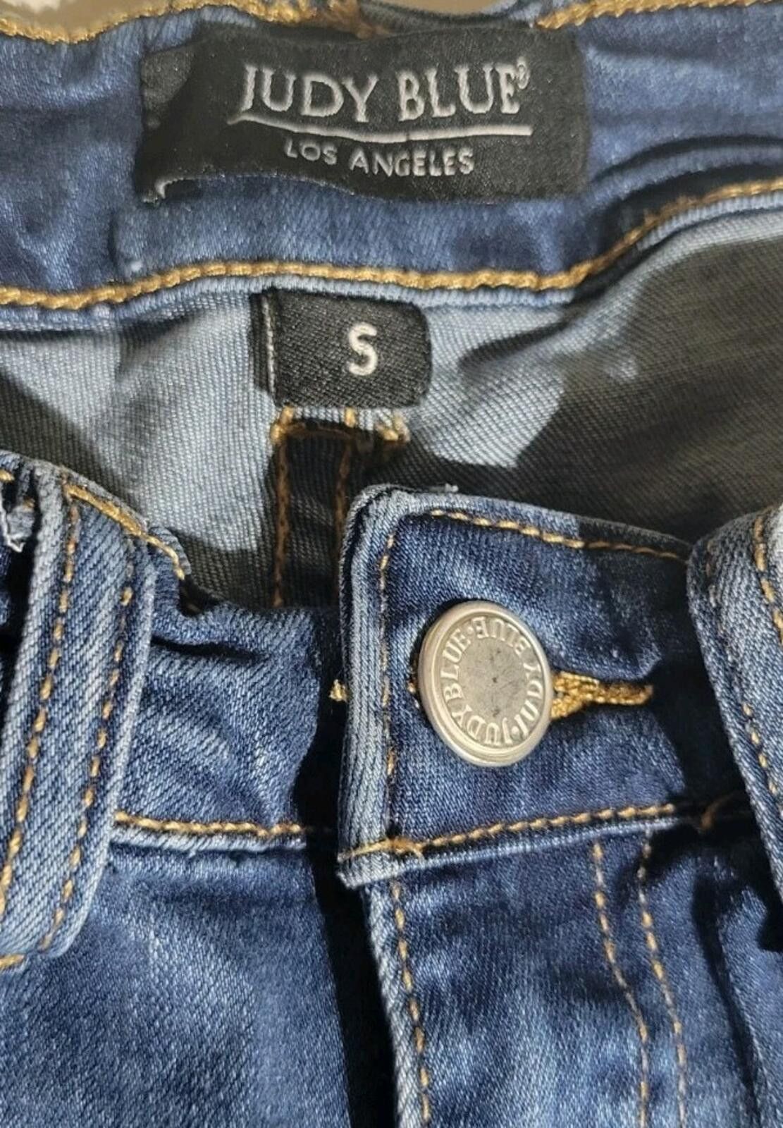 Other Judy Blue Denim Shorts Women’s S Distressed Rise Rolled Hem Size 28" / US 6 / IT 42 - 3 Thumbnail