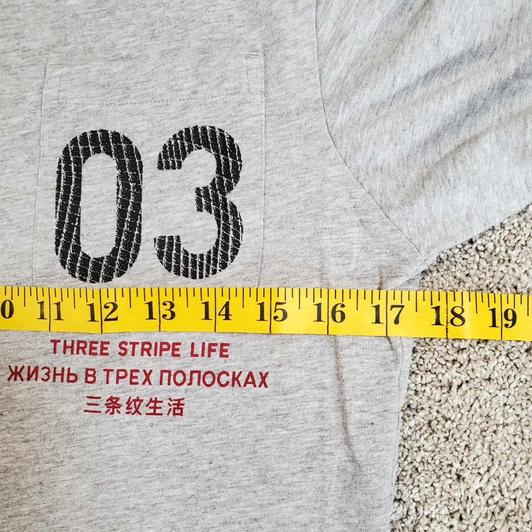 Adidas VINTAGE Adidas 3 Stripes Life T-Shirt Small Grey Adult Running Active Wear S Size US S / EU 44-46 / 1 - 4 Thumbnail