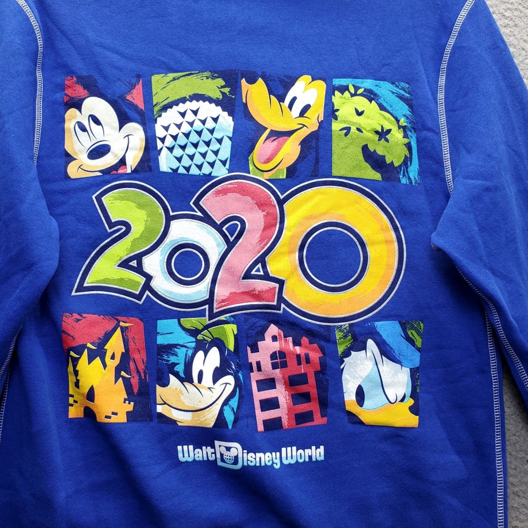Disney Disney Mens Disney Parks Hoodie Blue Mickey Mouse & Friends 2020 Shirt Unknown Size US M / EU 48-50 / 2 - 3 Thumbnail