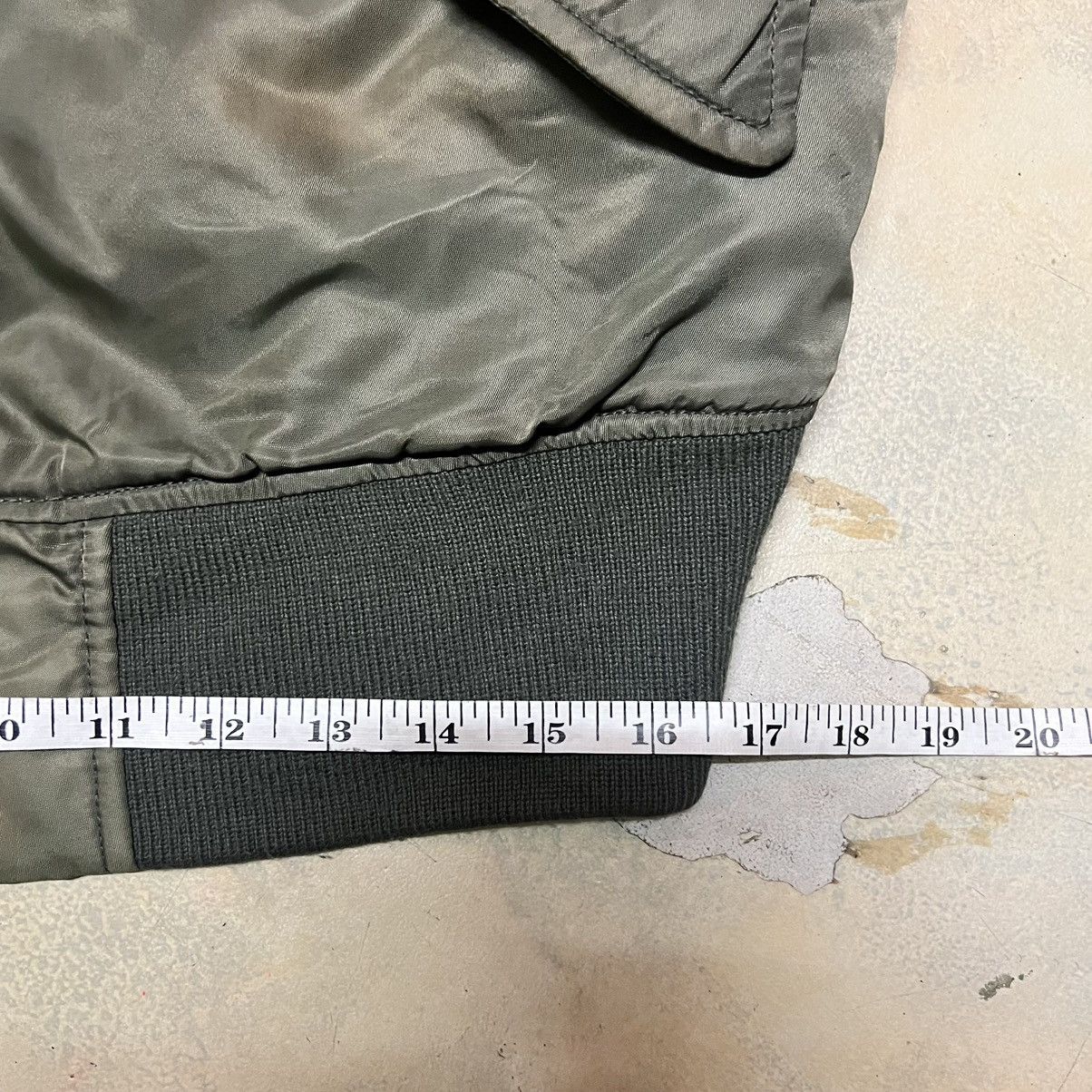 Avirex Avirex Bomber Jacket Full Patches Distressed Style Size US S / EU 44-46 / 1 - 14 Thumbnail