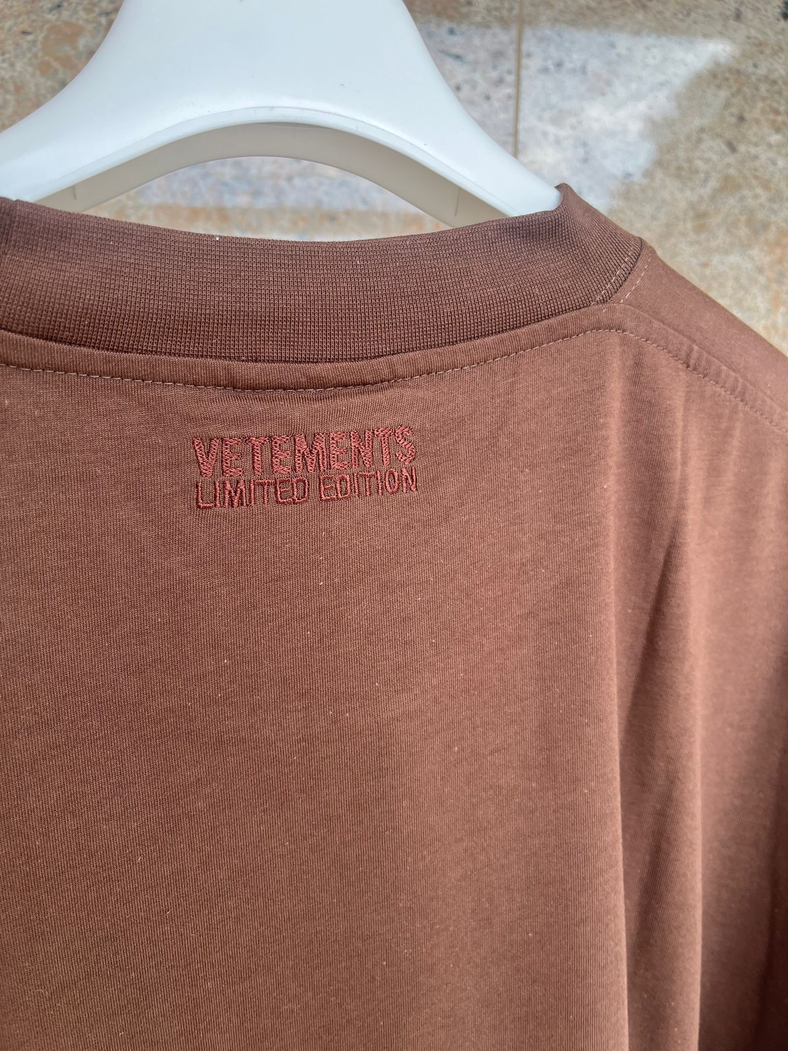 Vetements Sweet Logo T-Shirt SS in Chocolate Size US M / EU 48-50 / 2 - 14 Thumbnail