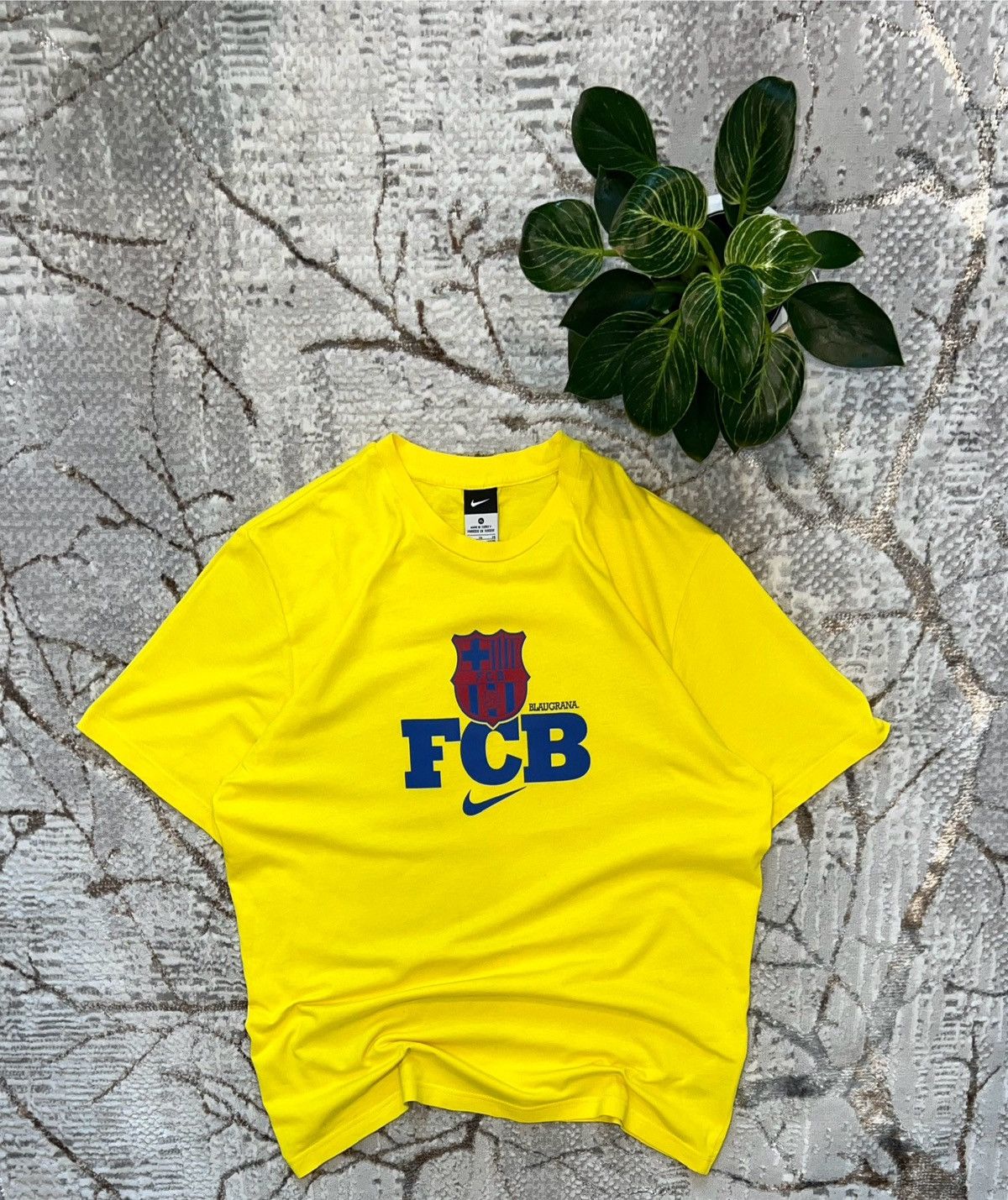 Nike × Vintage BLOKECORE ⚽️ NIKE FC BARCELONA 00S VINTAGE T-SHIRT JERSEY KIT Size US XL / EU 56 / 4 - 1 Thumbnail