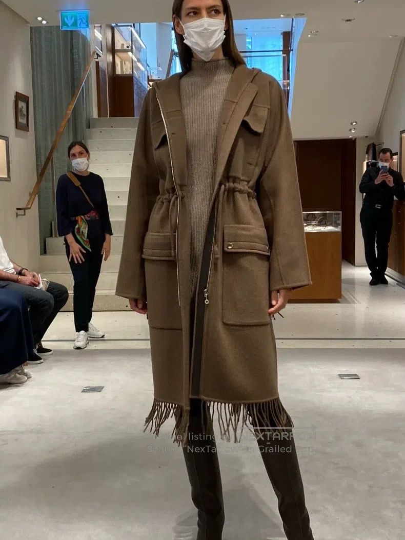 Hermes Hermes Exclusive Fringe Cashmere Coat Size XS / US 0-2 / IT 36-38 - 1 Thumbnail