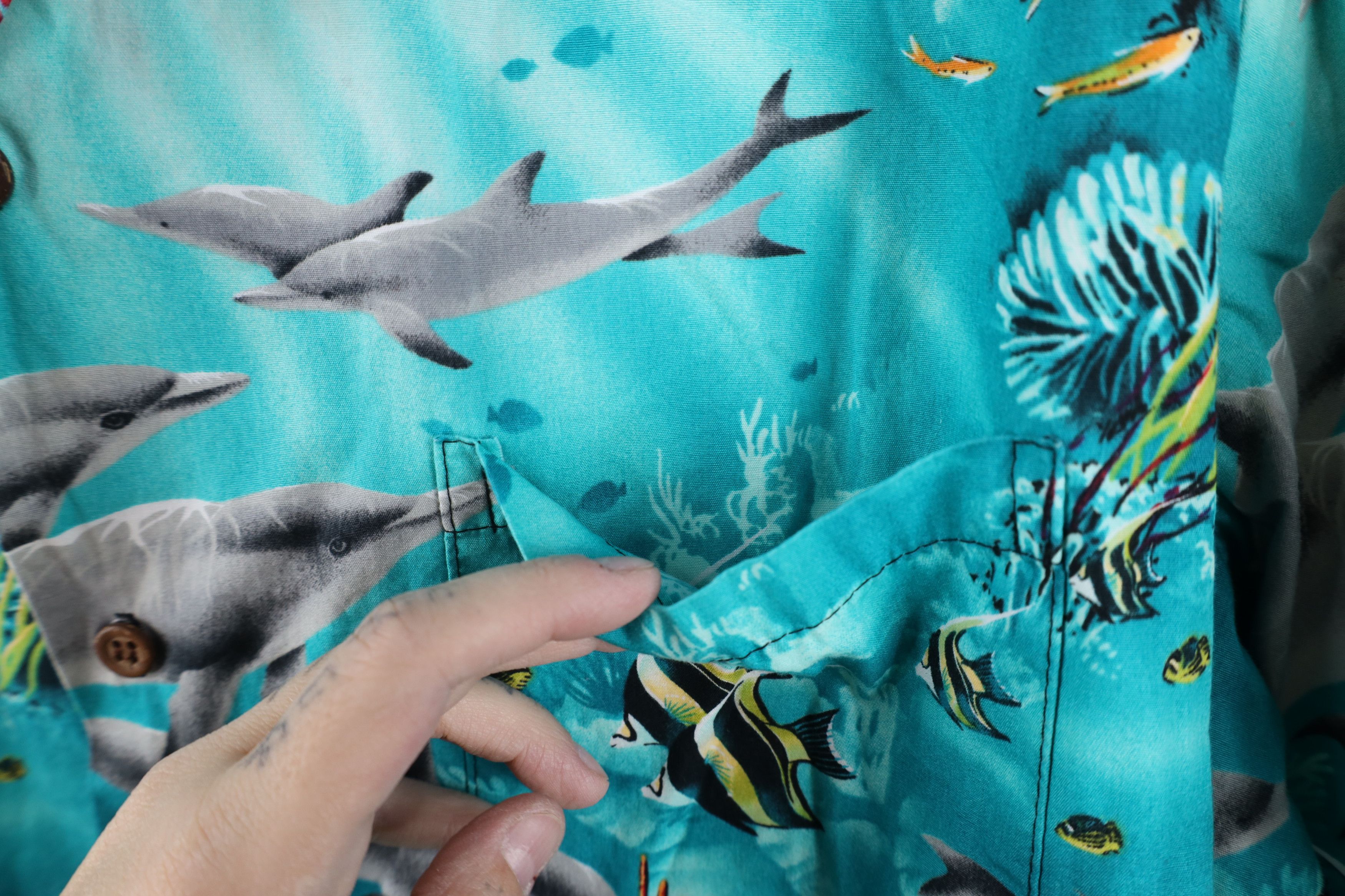 Vintage Vintage 90s Streetwear Over Print Hawaiian Button Shirt US Size US L / EU 52-54 / 3 - 5 Thumbnail