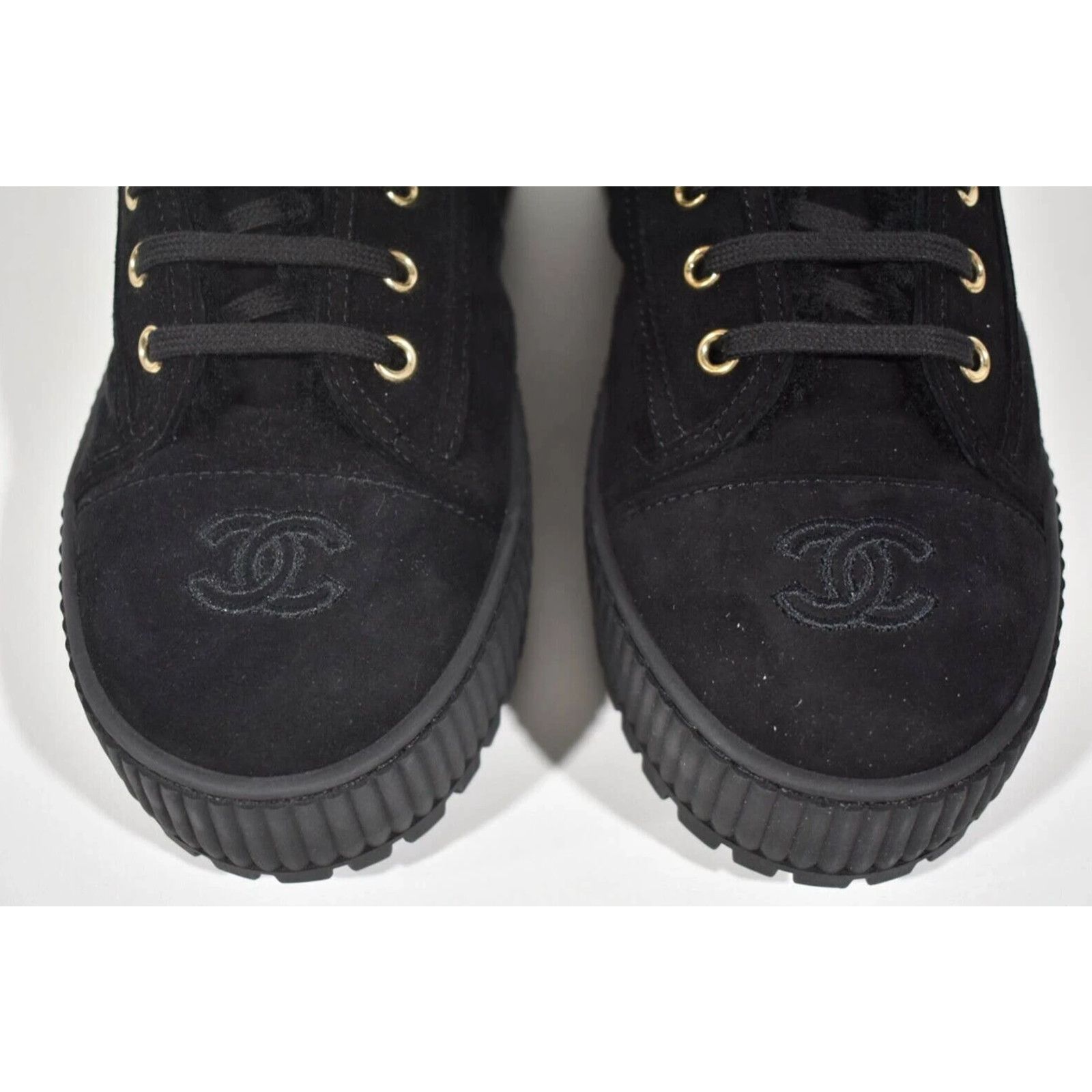 Chanel 21K Shearling Fur CC Logo Lace Up High Top Sneaker Boots 41 Size US 11 / IT 41 - 6 Thumbnail