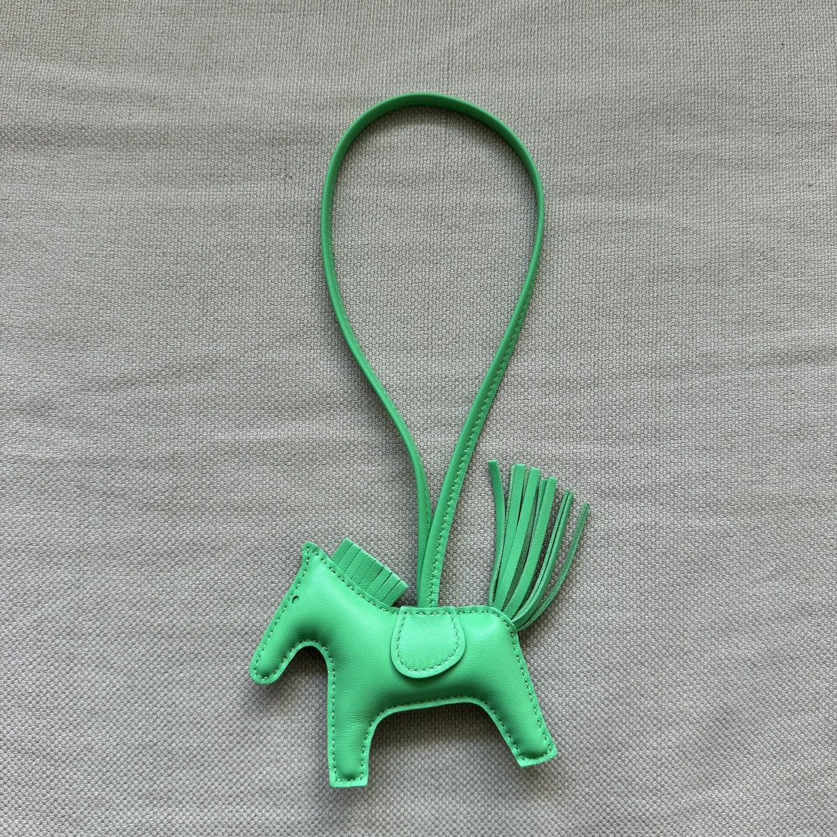 Hermes Hermes Rodeo Leather Bag Charm PM Vert Comics Size ONE SIZE - 2 Thumbnail