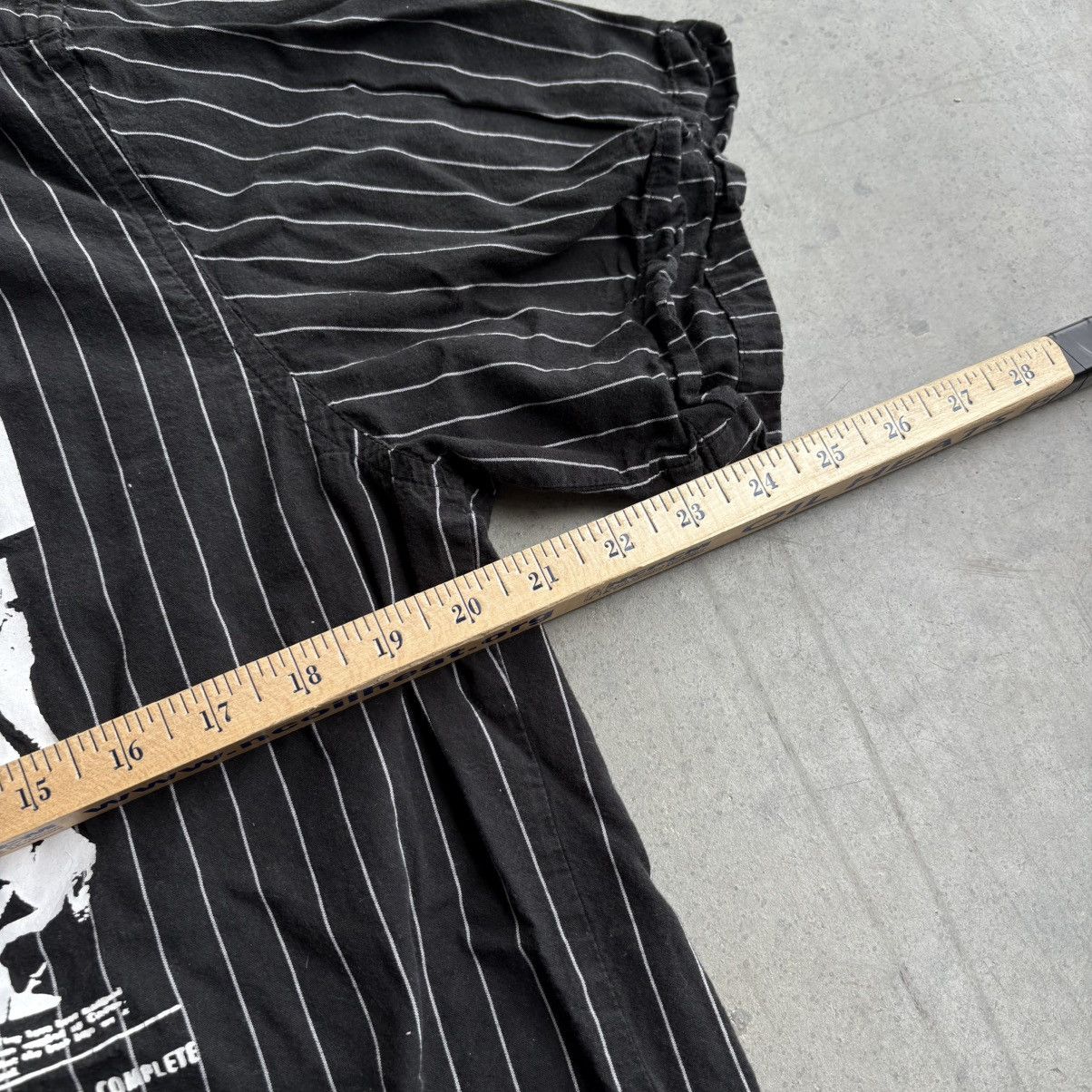 Famous Stars And Straps Vintage Y2K Famous Stars and Straps Black and White Polo XL Size US XL / EU 56 / 4 - 7 Thumbnail