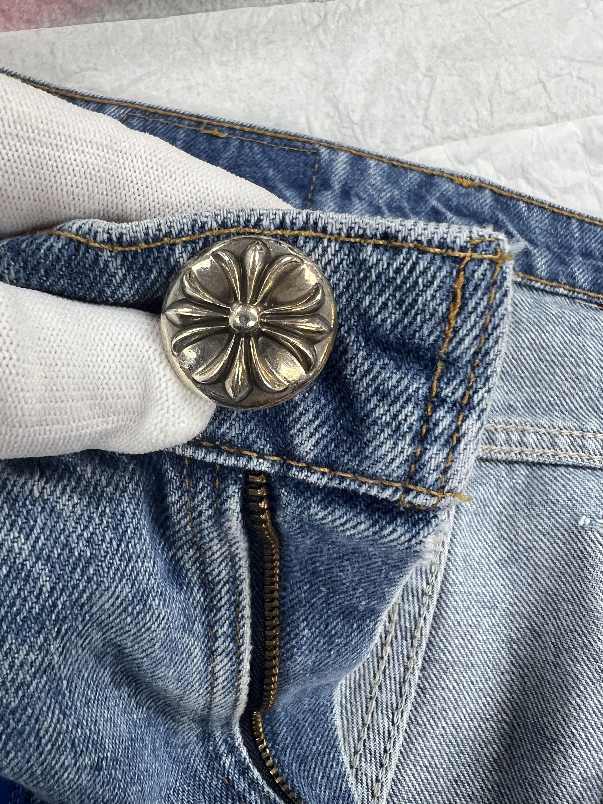 Chrome Hearts Chrome Hearts Vintage Levi's Stencil Cross Patch Denim Blue Size US 33 - 12 Thumbnail