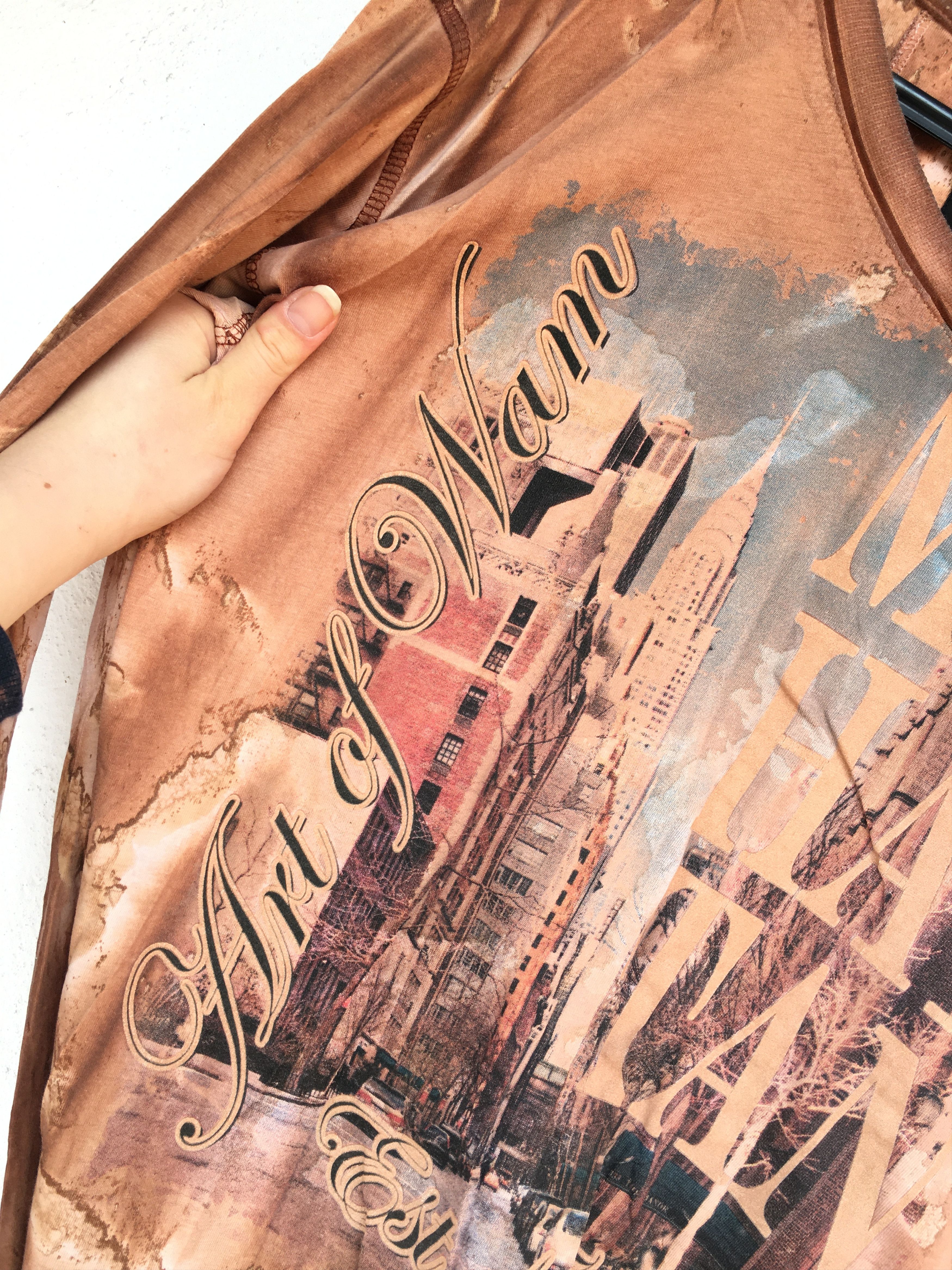 Other Vintage Y2k longleeve with print, XL Size US XL / EU 56 / 4 - 4 Thumbnail