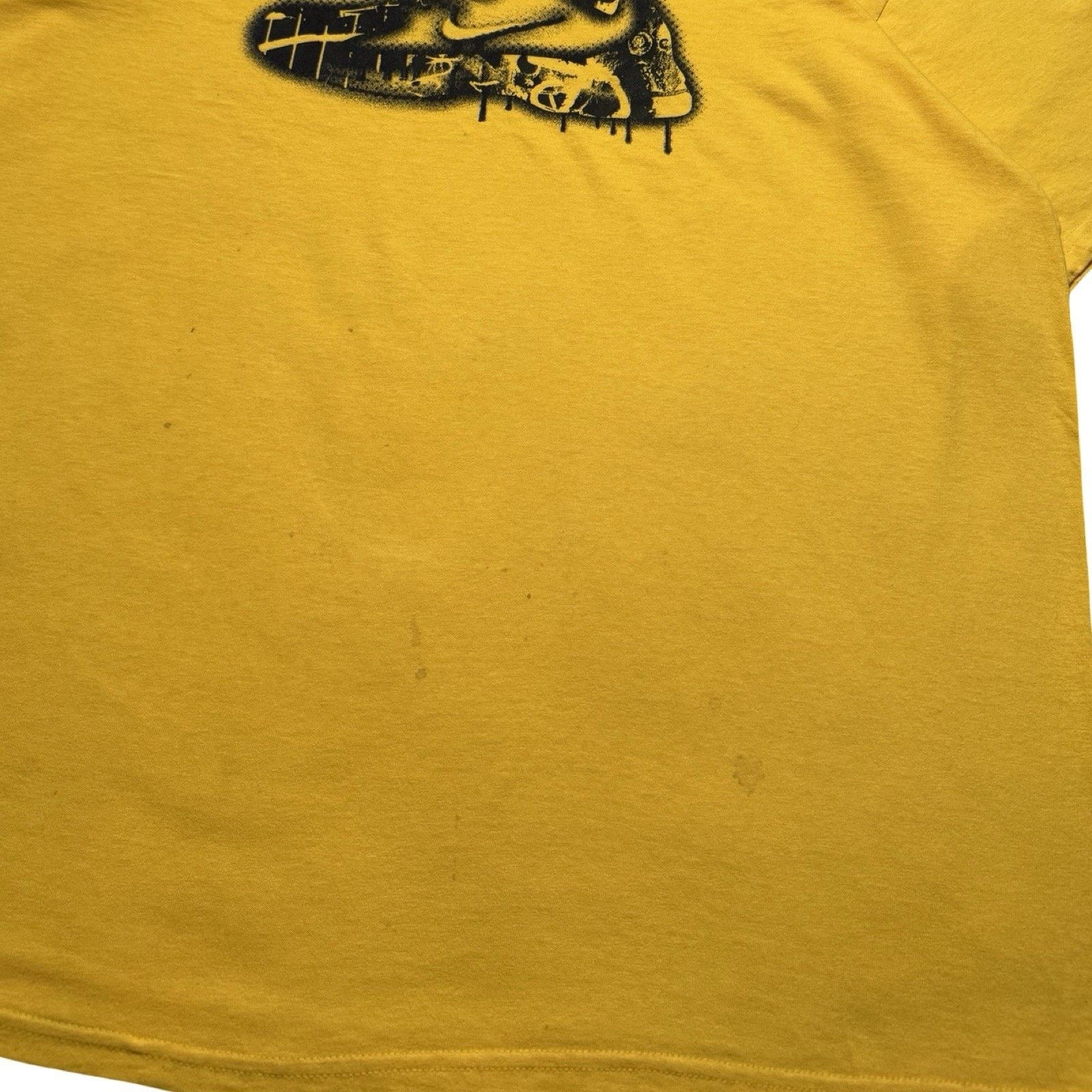 Nike Vintage Y2K Nike Kobe 5 Shoe T Shirt Men's 2XL Graffiti Size US XXL / EU 58 / 5 - 2 Thumbnail