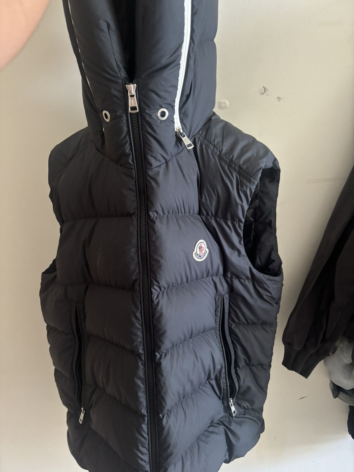 Moncler CARDAMINE HOODED DOWN VEST Size US M / EU 48-50 / 2 - 1 Thumbnail