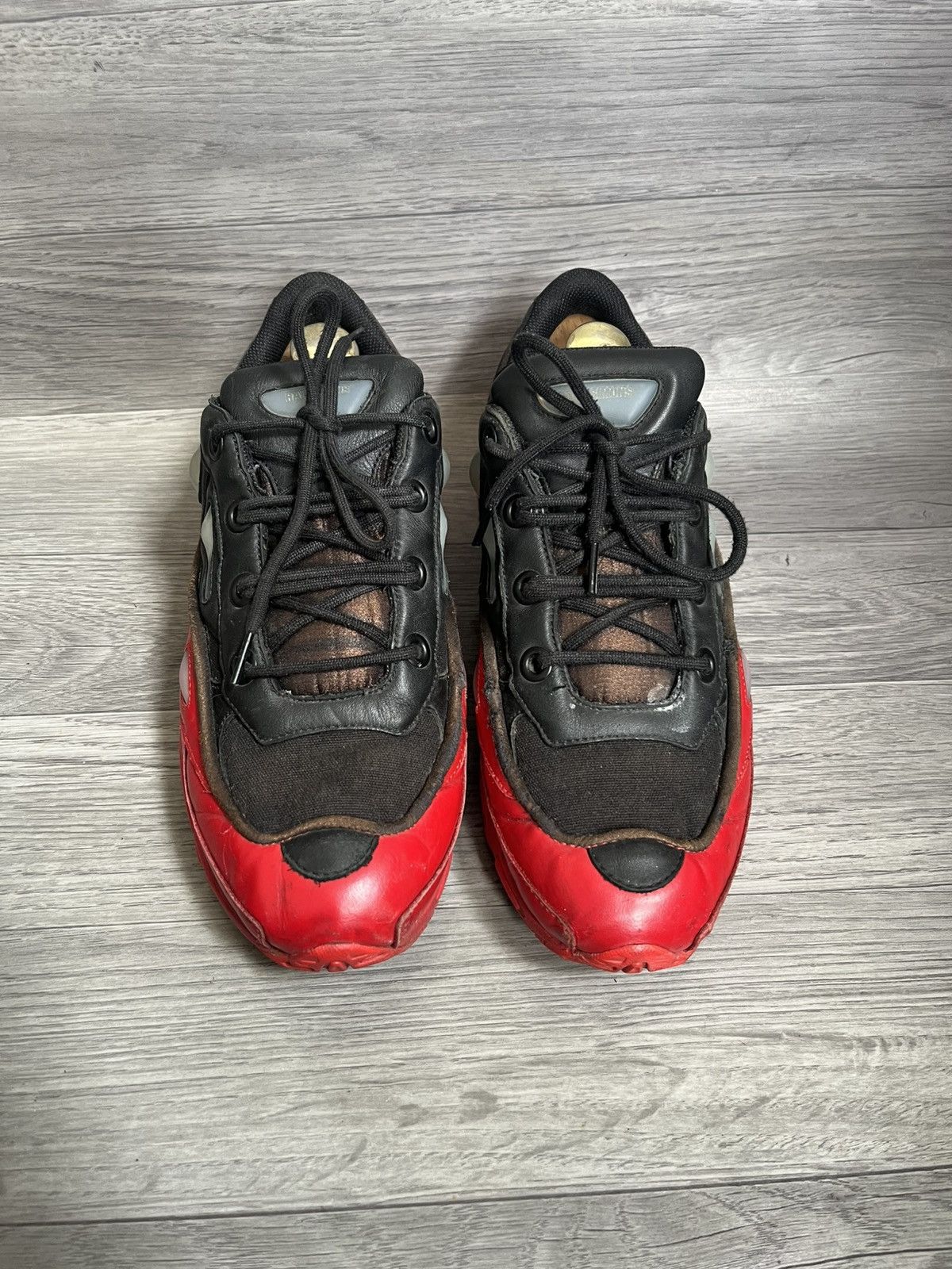 Raf Simons Adidas raf simons ozweegos sneakers Size US 10 / EU 43 - 2 Thumbnail