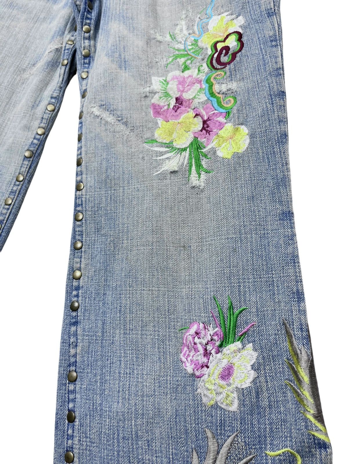 semanticdesign SEMANTIC SENSATION Karakuri Embroidery Studded Flare Size US 31 - 12 Thumbnail
