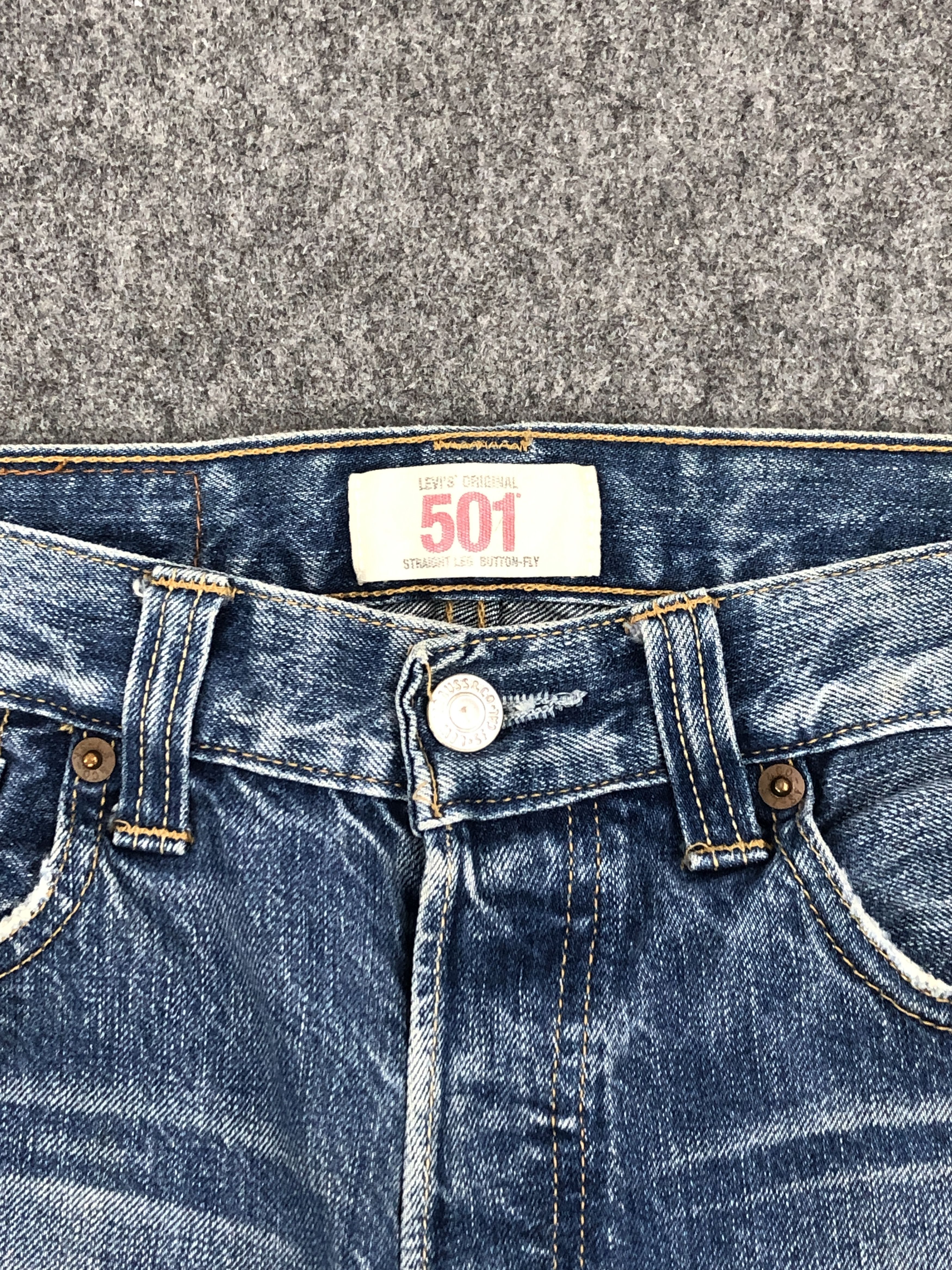 Levi's Stone Washed Vintage Levis 501 Jeans DP2312 Size US 29 - 6 Thumbnail