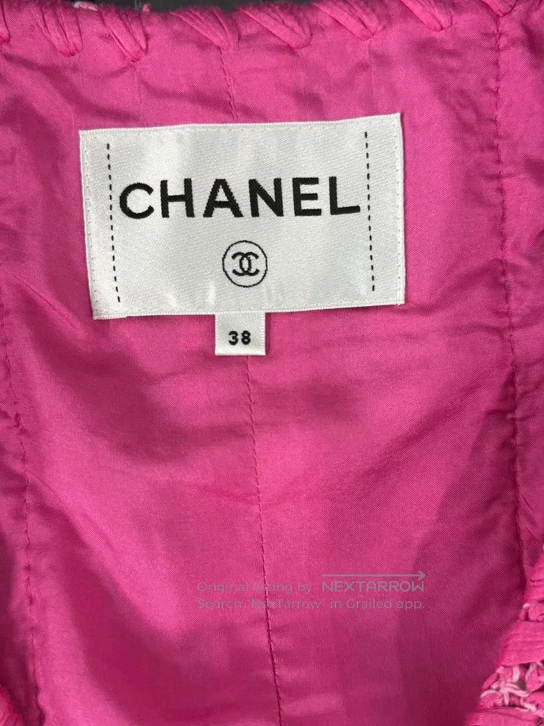 Chanel Chanel 21 early spring pink V-neck knitted jacket Size XS / US 0-2 / IT 36-38 - 4 Thumbnail