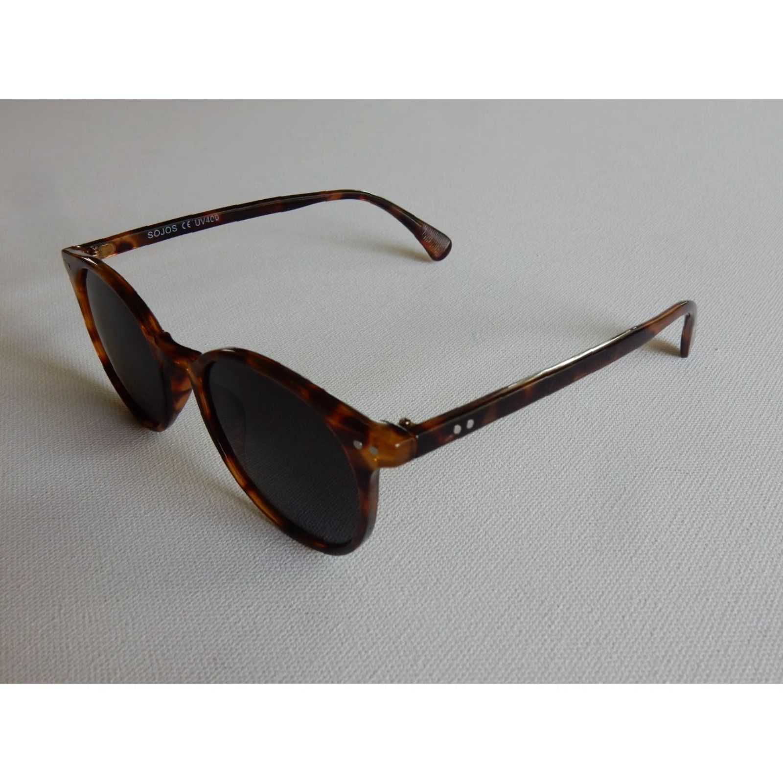 Vintage Sojos Sunglasses Women Brown Small Scratched Lens Fashion Accessories Size ONE SIZE - 2 Thumbnail