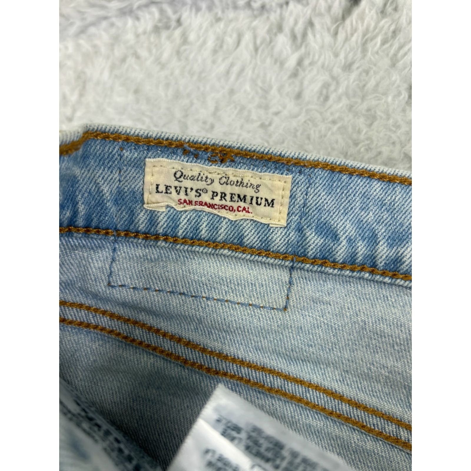 Levi's Levi's 501 Jeans Women's Blue Denim Skinny 32x25 Levi's 501 Series Retro Vintage-Style Button Fly Distressed Stretch Regular Five-Pocket Denim Pants Size 24" / US 00 / IT 34 - 6 Thumbnail