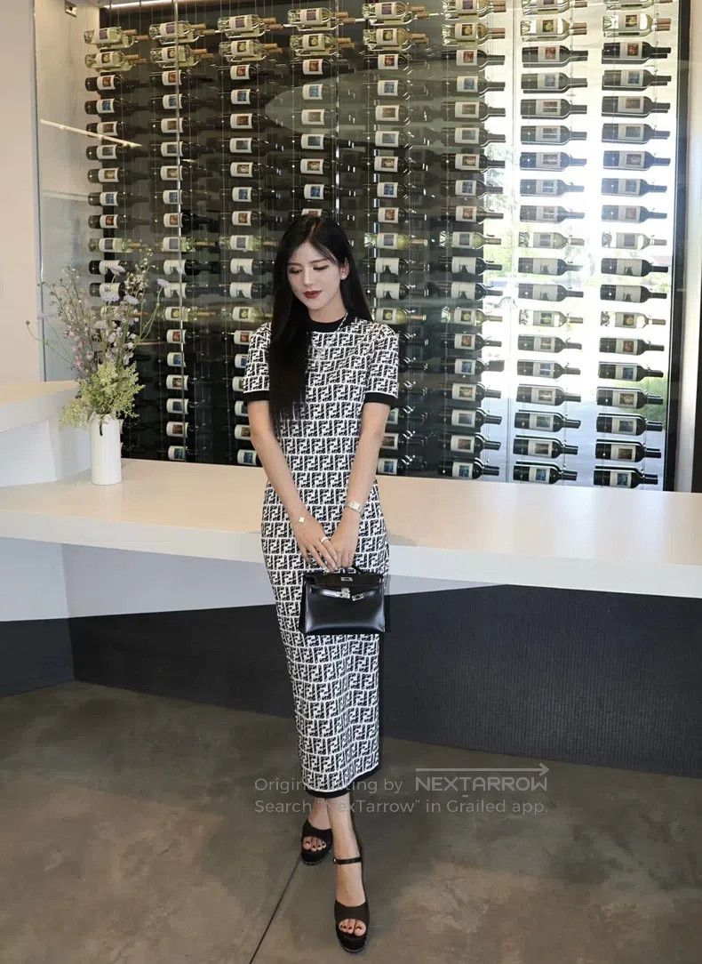 Fendi Fendi Black and White Full Print Knit Dress Size XS / US 0-2 / IT 36-38 - 9 Thumbnail