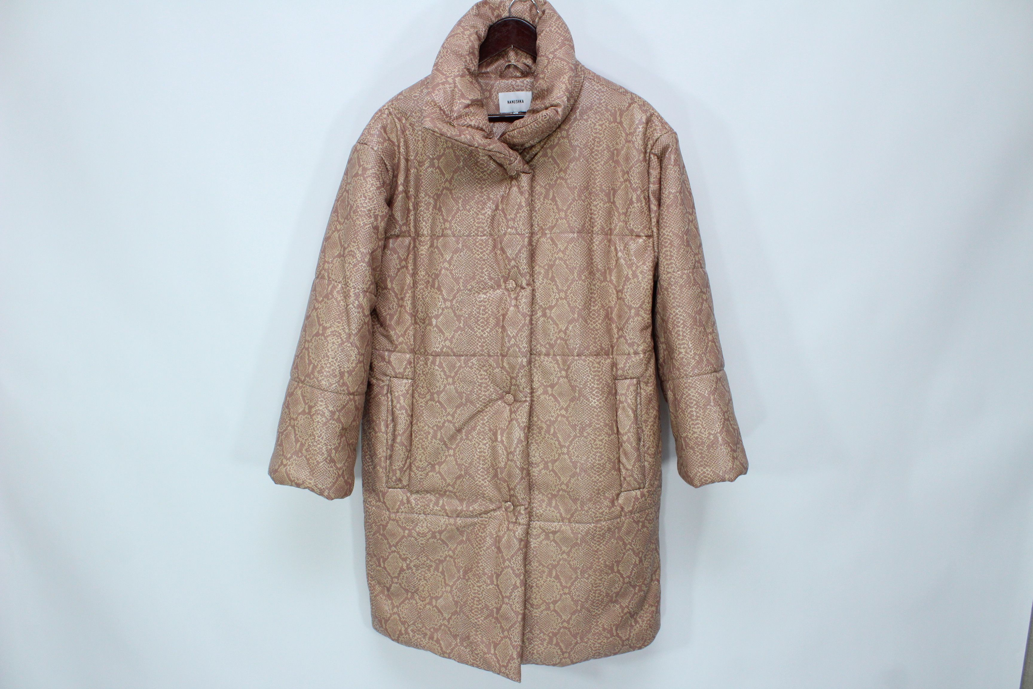 Nanushka Nanushka Coat Down Jacket Womens Size S Authentic Size S / US 4 / IT 40 - 1 Thumbnail