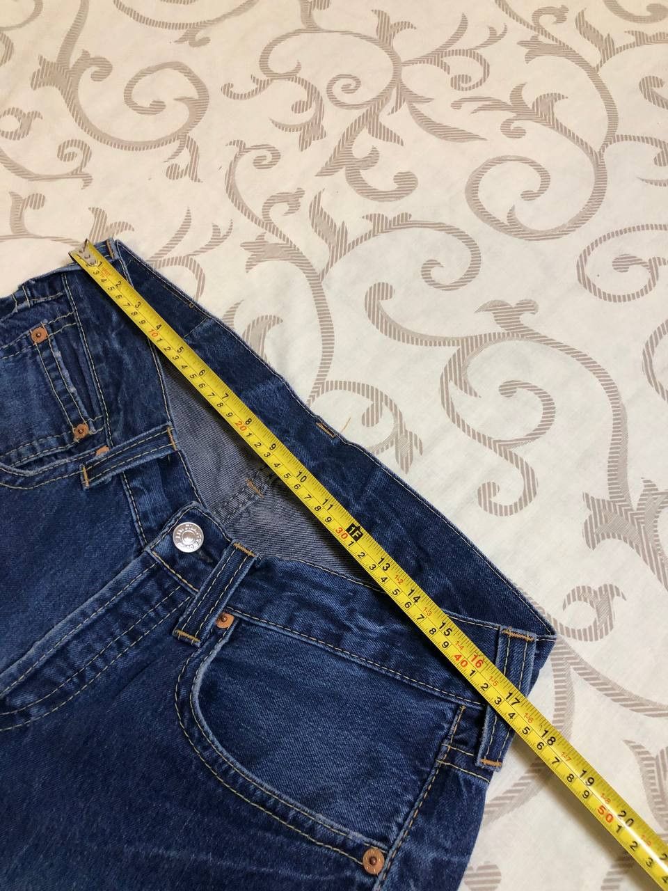 Levi's Light Wash Jeans 90s Levi's 901 Distressed Faded Size US 34 / EU 50 - 16 Thumbnail