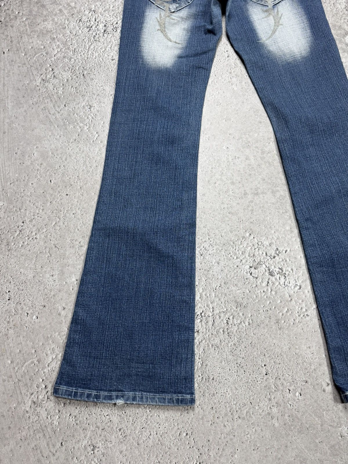 Other Vintage Flared Bootcut Jeans Tribal Embroidery Denim Pants Size 27" / US 4 / IT 40 - 4 Thumbnail