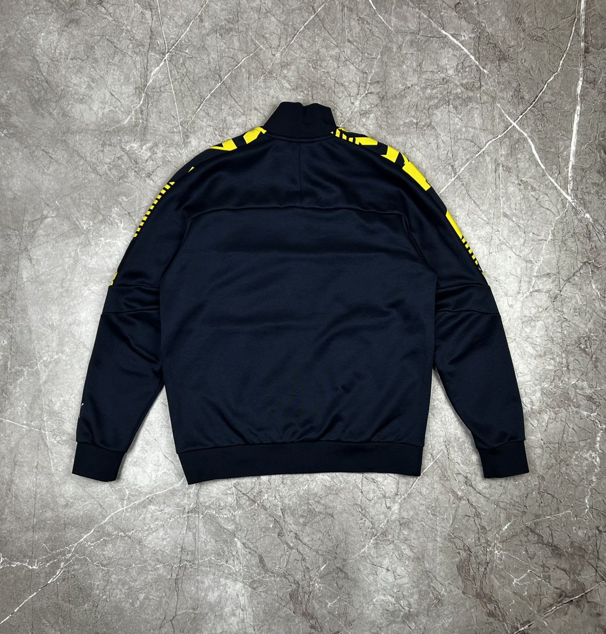 Puma Vintage Honda Red Bull Racing Jacket F1 Aston Martin Puma Size US L / EU 52-54 / 3 - 2 Thumbnail
