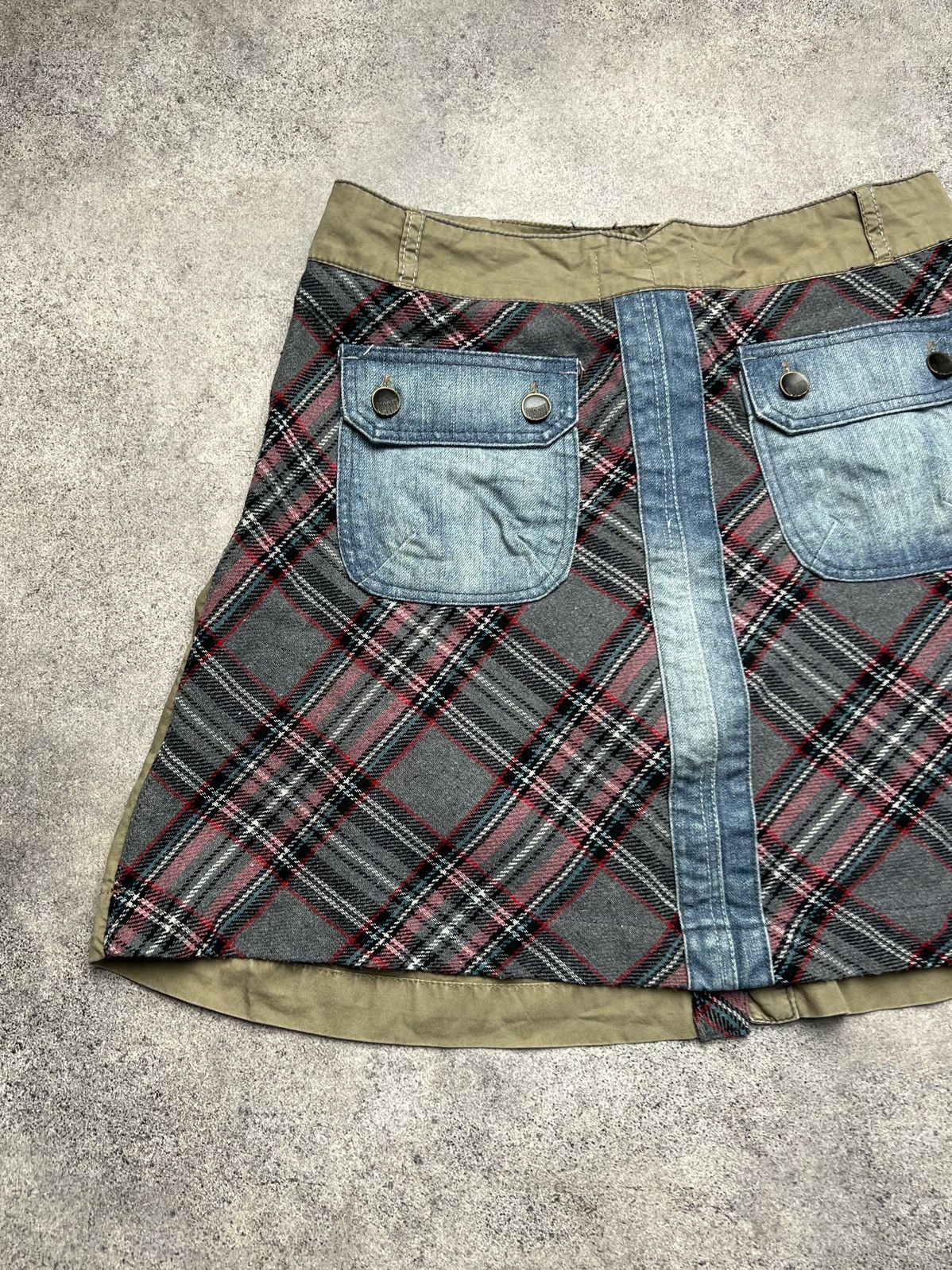 Desigual × Vintage Desigual vintage patchwork flare skirt with tweed details Size 28" / US 6 / IT 42 - 8 Thumbnail