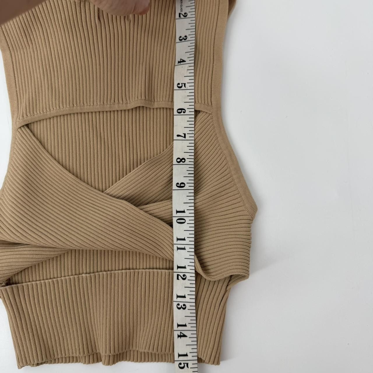 Camila Coelho Camila Coelho Eliza Tan ribbed crop top Size S Size S / US 4 / IT 40 - 6 Thumbnail
