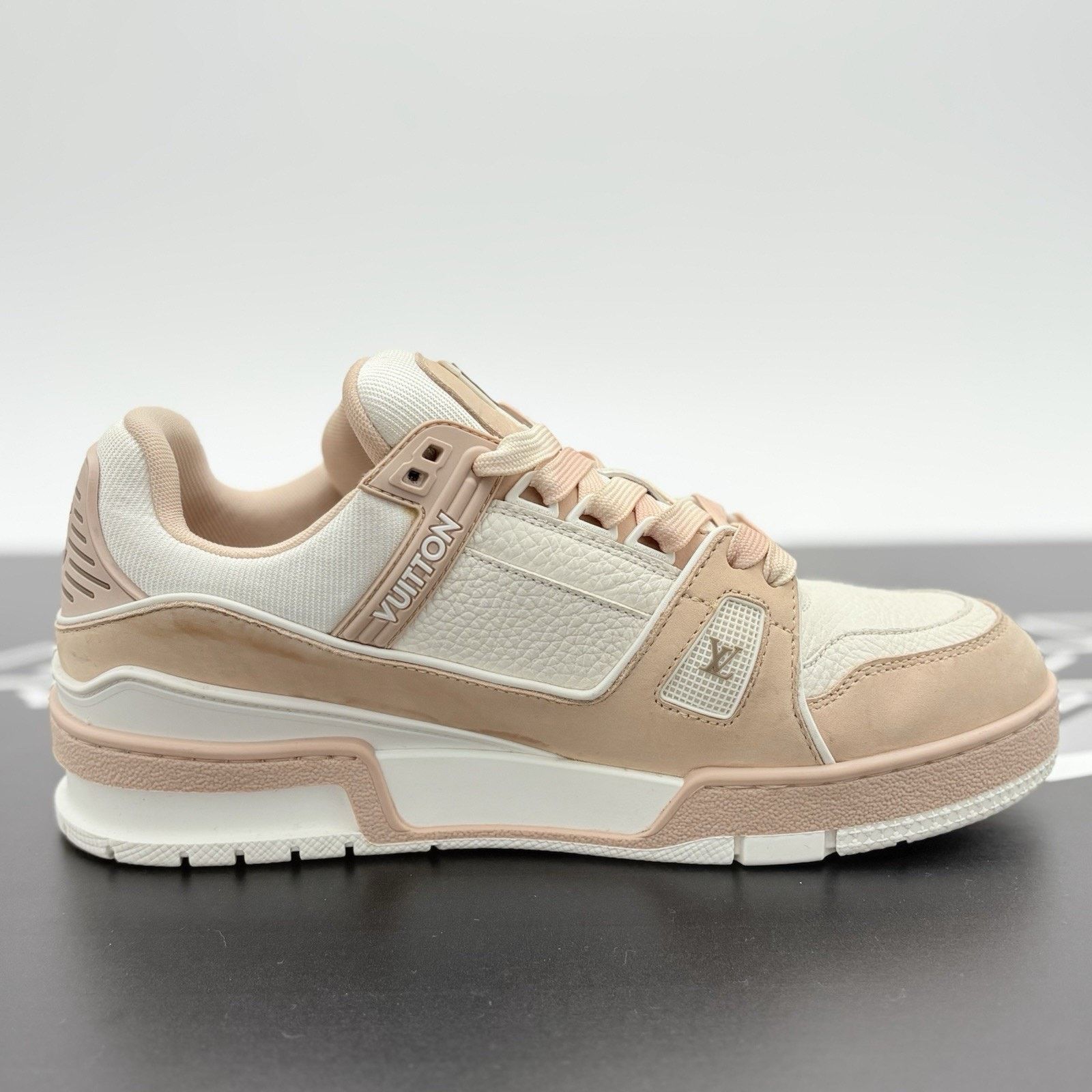 Louis Vuitton Louis Vuitton Trainer ' Pink ' | GREAT CONDITION! Size US 5 / EU 37 - 10 Thumbnail
