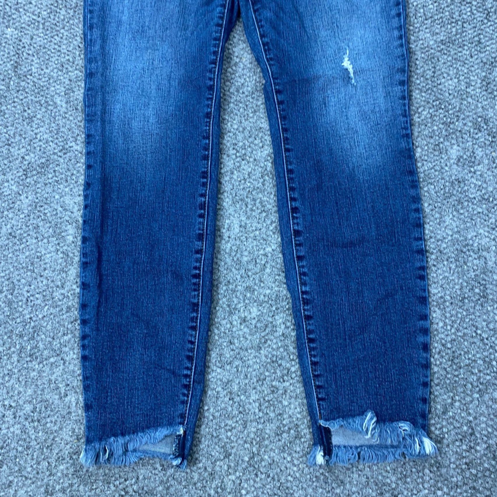 Vintage STS Blue Jeans Women's Skinny Denim Distressed Stretch 27.5" Inseam Size 30 Blue 5-Pocket Mid Rise Womens Size 31" - 5 Thumbnail