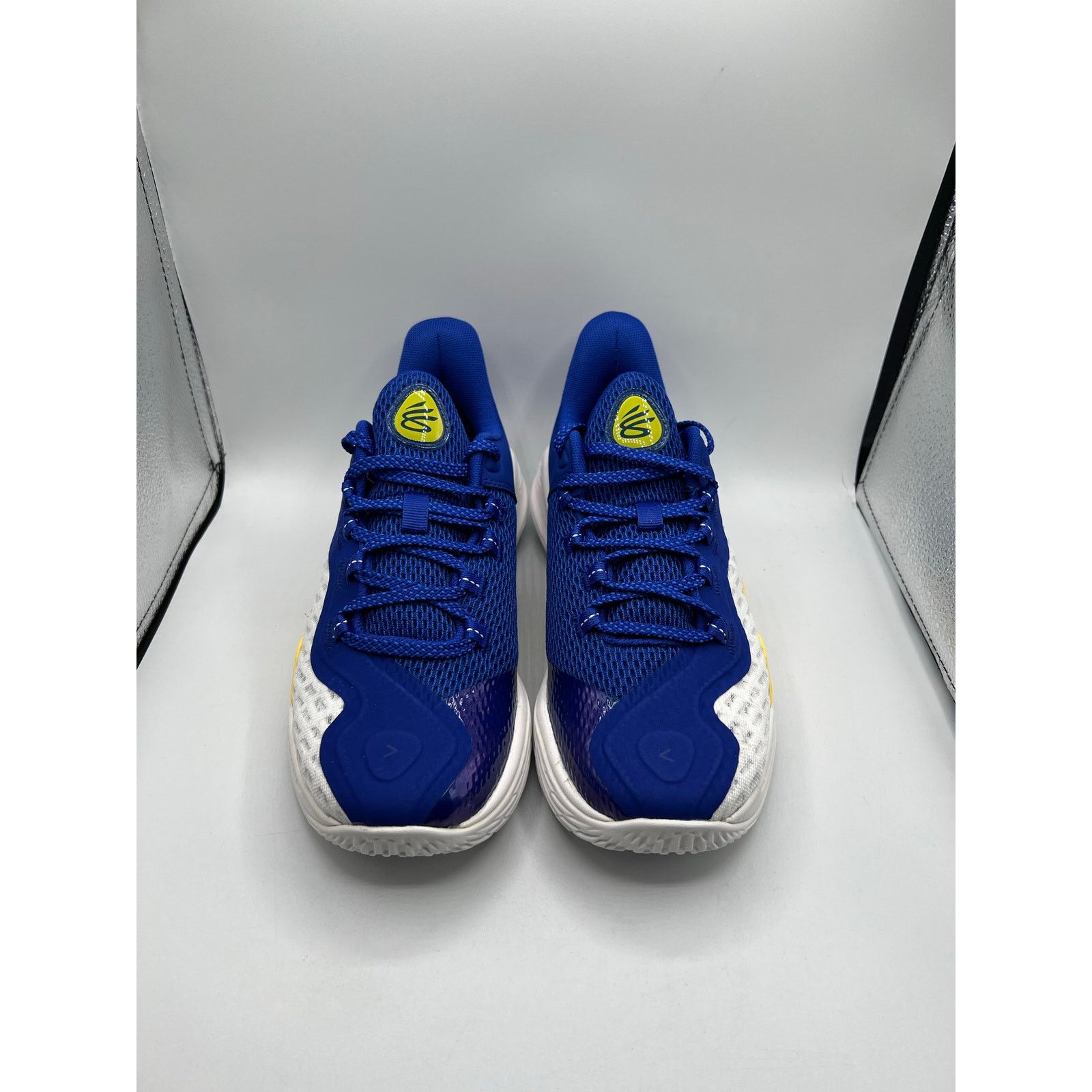 Under Armour Under Amour Curry 11 Flow GS “Dub Nation” size 6y Size US 6 / EU 39 - 2 Thumbnail