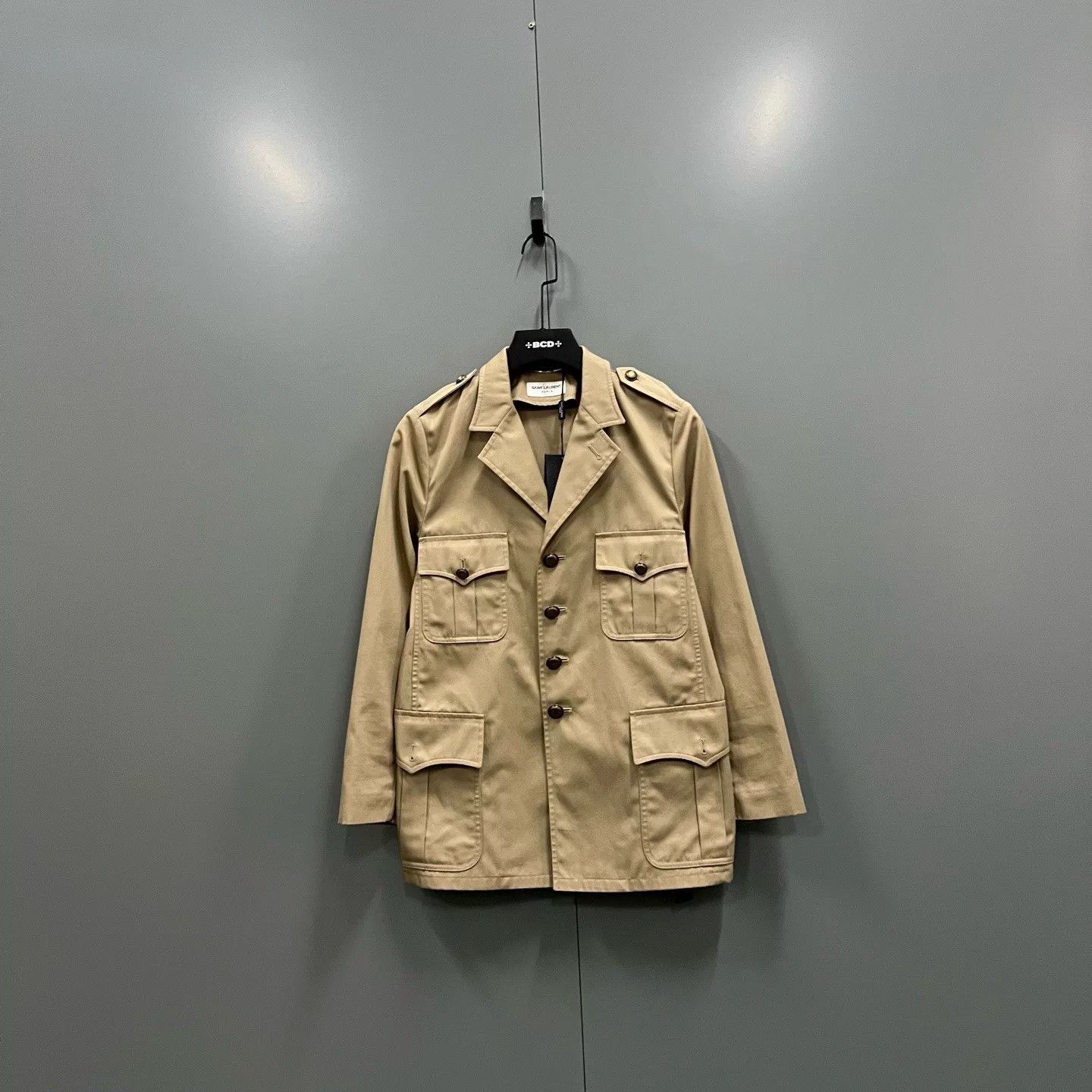 Saint Laurent Paris saint laurent khaki jacket size large Size US L / EU 52-54 / 3 - 1 Thumbnail