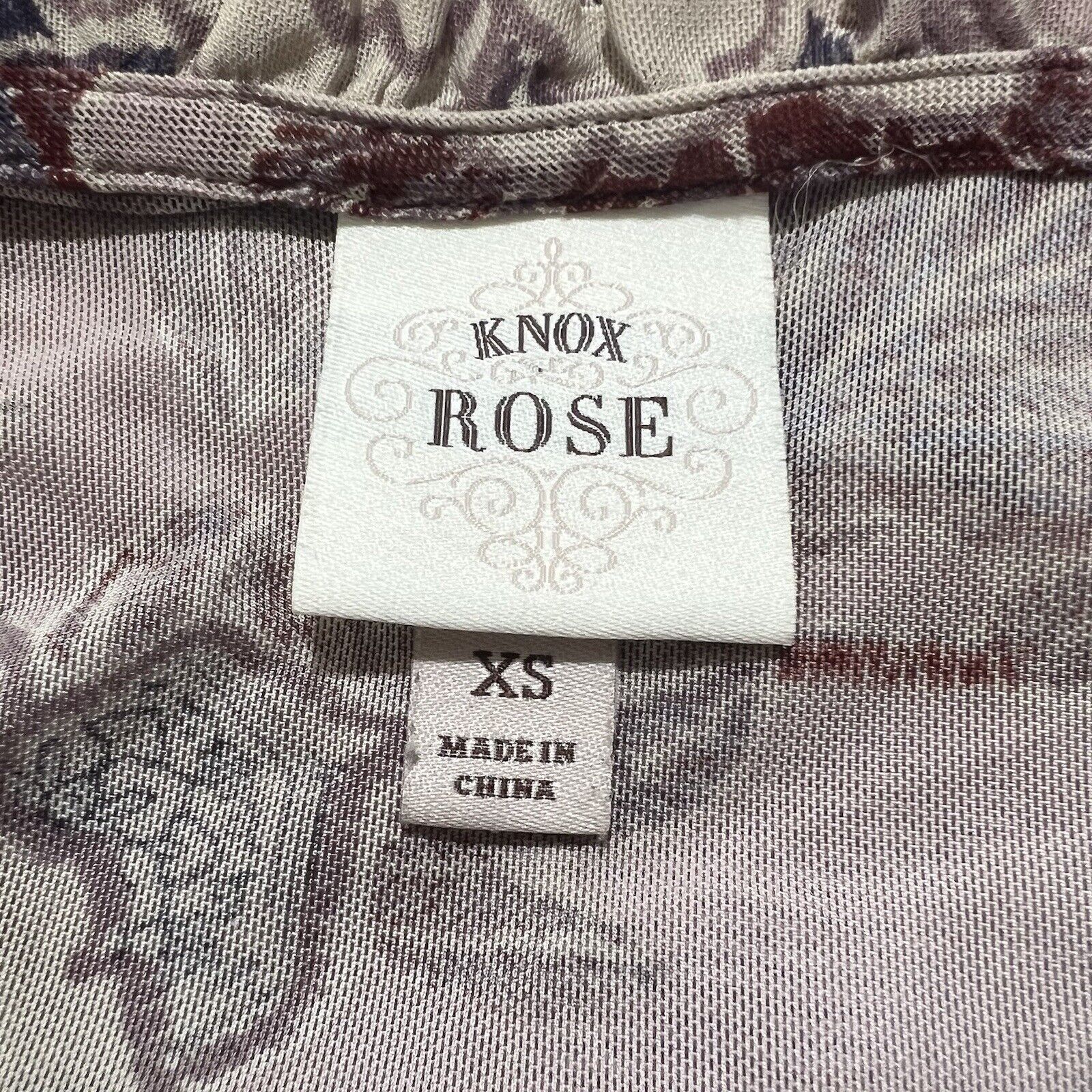 Target Basics Knox Rose XS Babydoll Blouse Bell Sleeve Floral Top Size XS / US 0-2 / IT 36-38 - 3 Thumbnail
