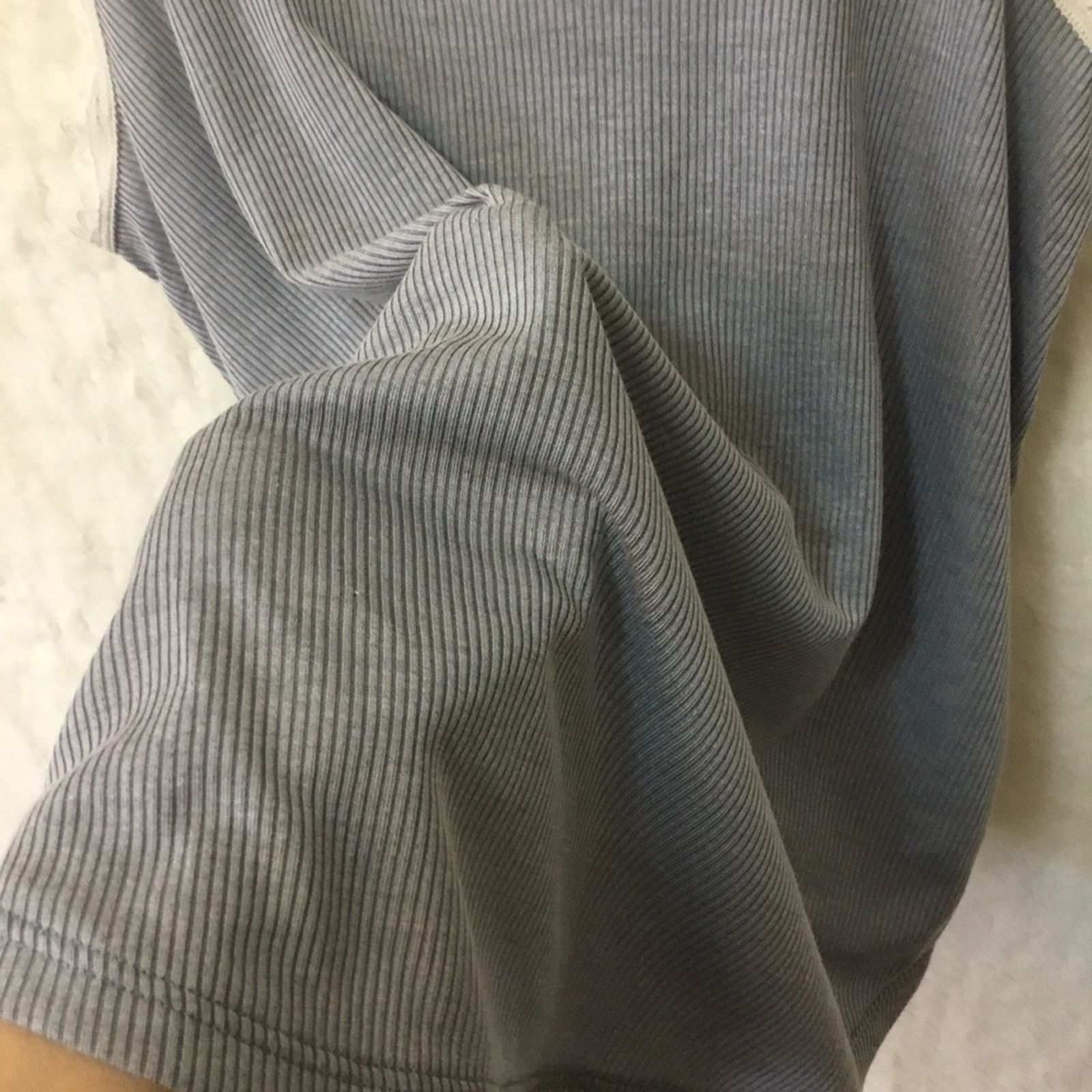 Victoria's Secret Victoria's Secret Gray and White Lace Tank Size XS / US 0-2 / IT 36-38 - 4 Thumbnail