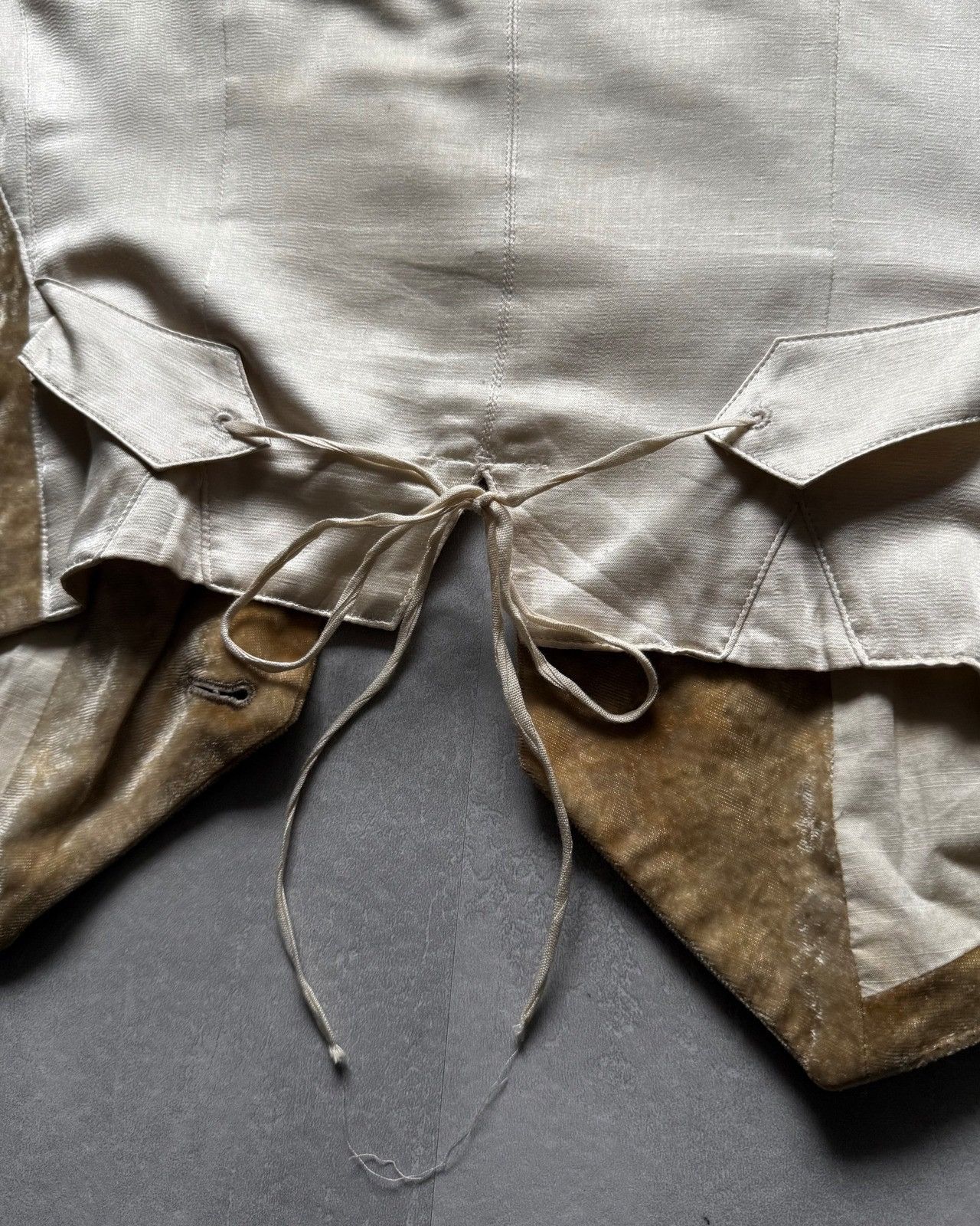 Number (N)ine SS2009 NUMBER (N)INE 'The Lonesome Heroes' velour vest Size 46L - 6 Thumbnail